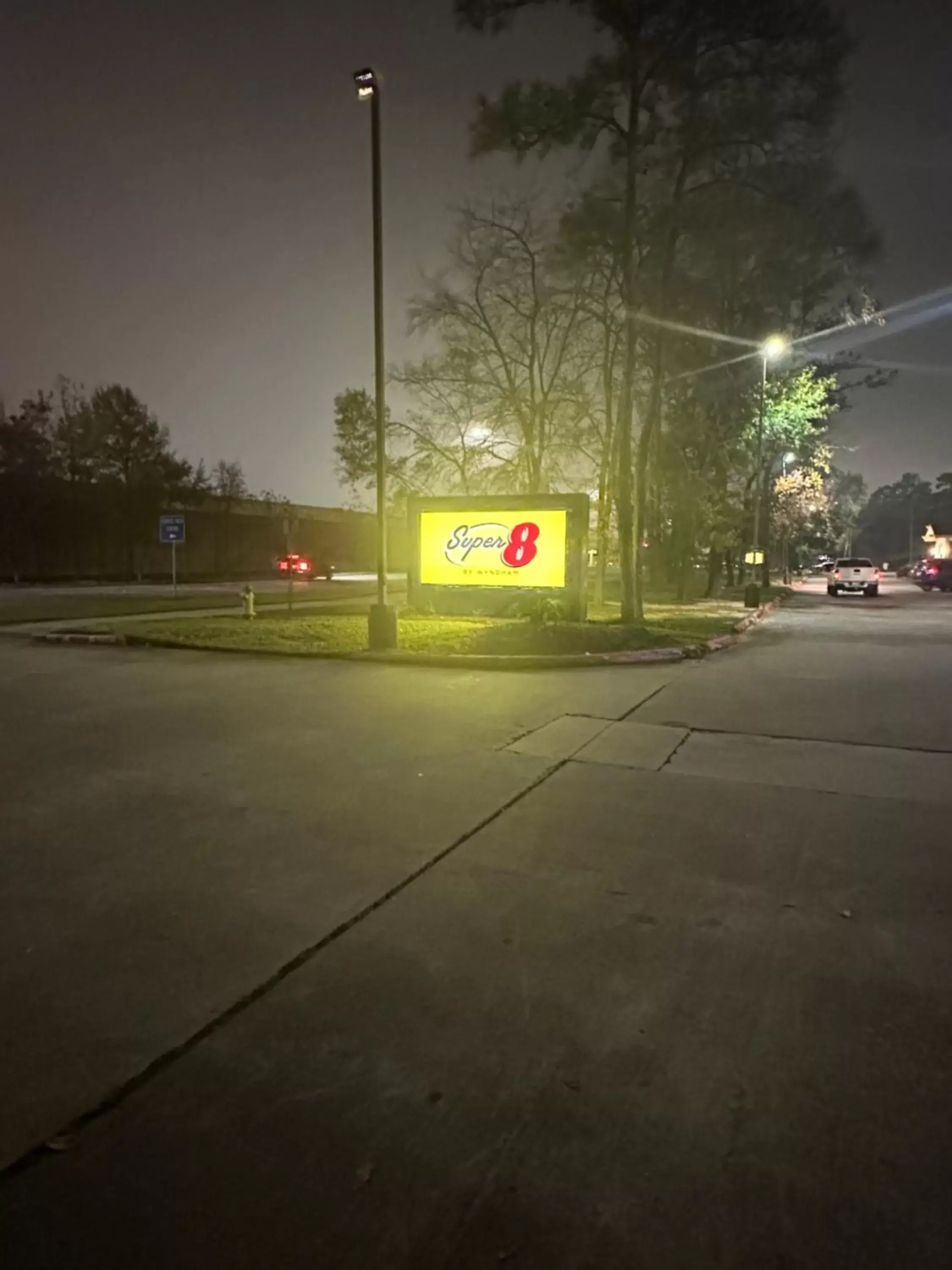 Property building in Super 8 by Wyndham The Woodlands North Property building in Super 8 by Wyndham The Woodlands North