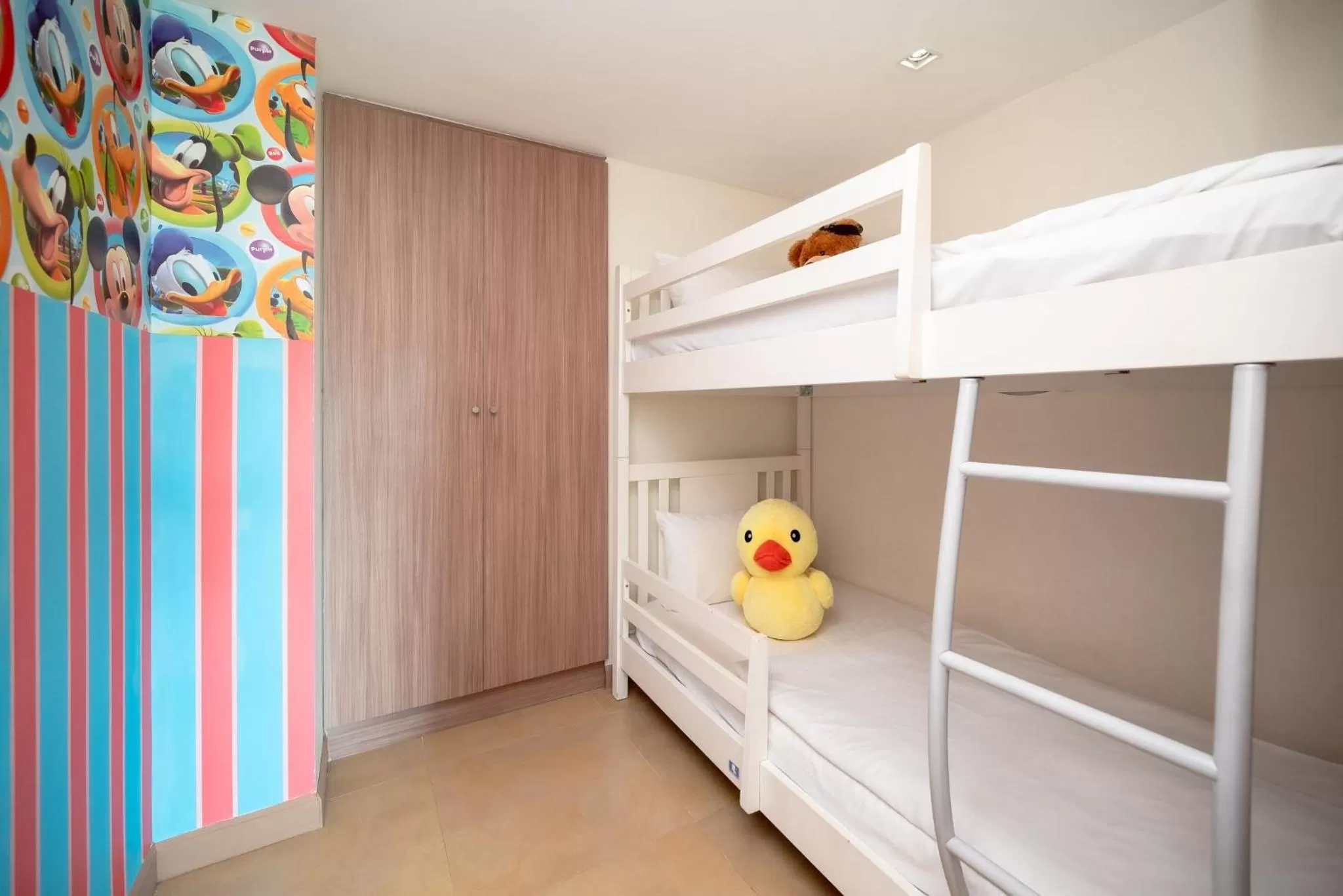 Photo of the whole room, Bed in Centara Pattaya Hotel