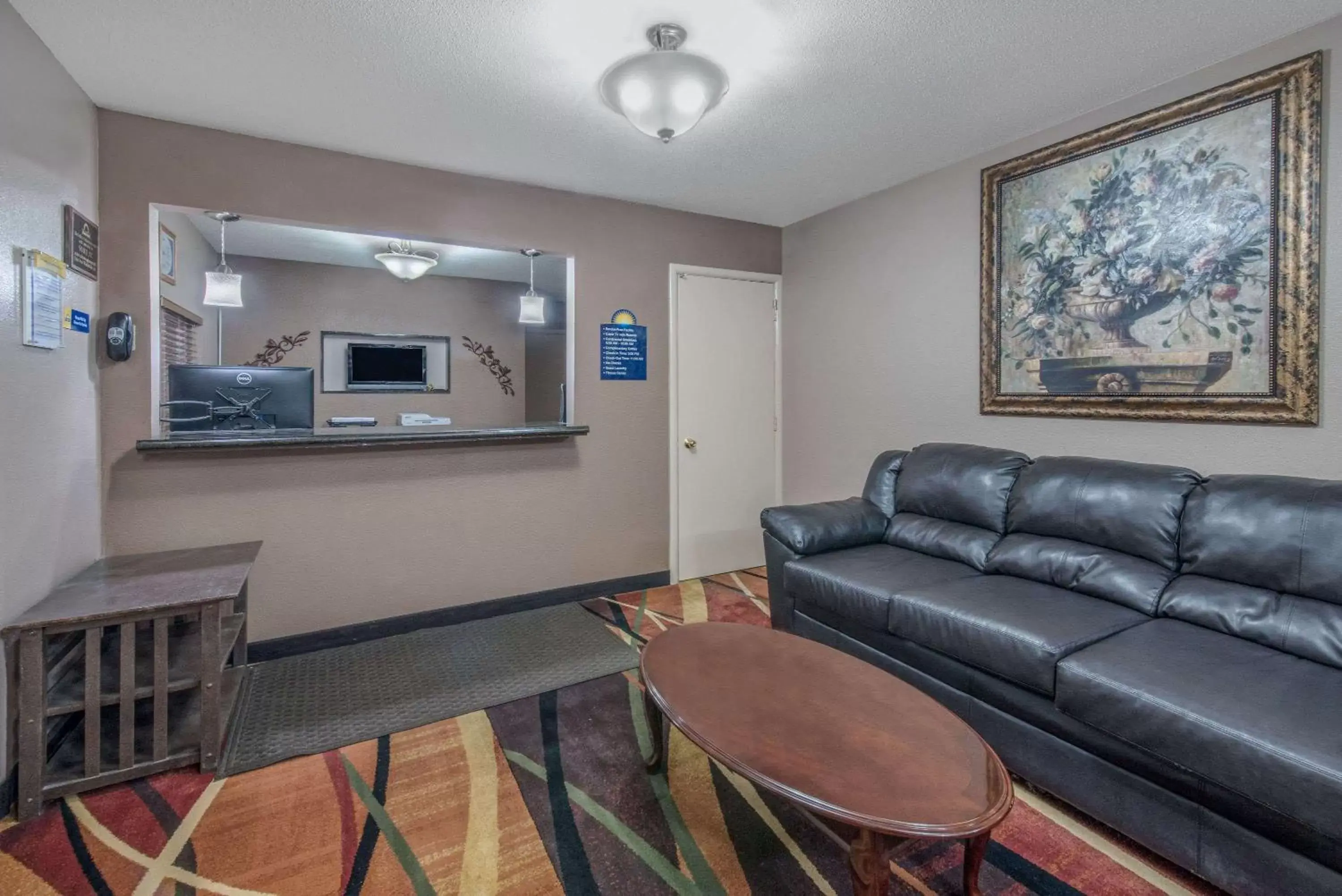 Lobby or reception, Seating Area in Days Inn by Wyndham Jamestown