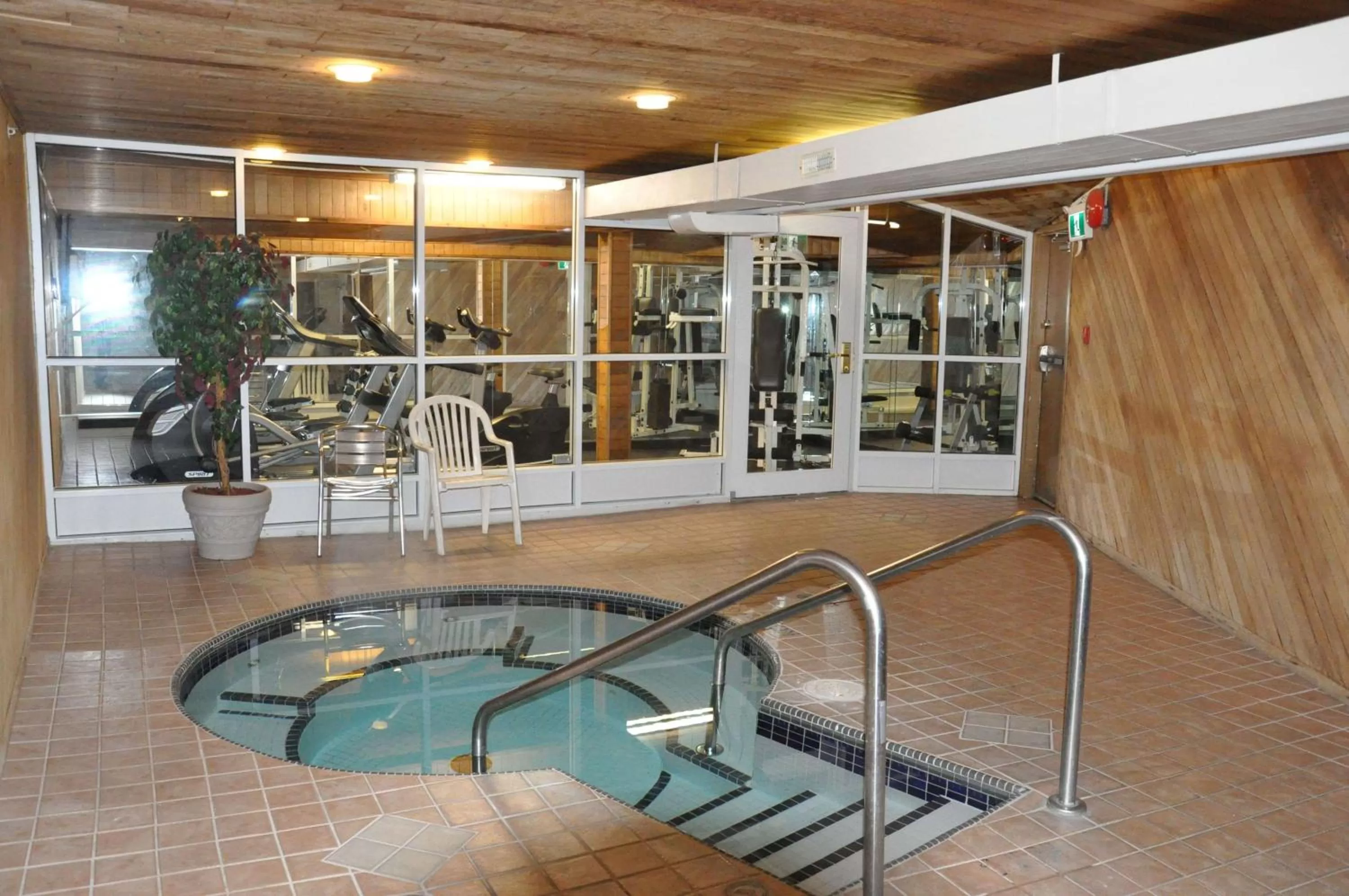 Hot Tub in Ramada by Wyndham Abbotsford