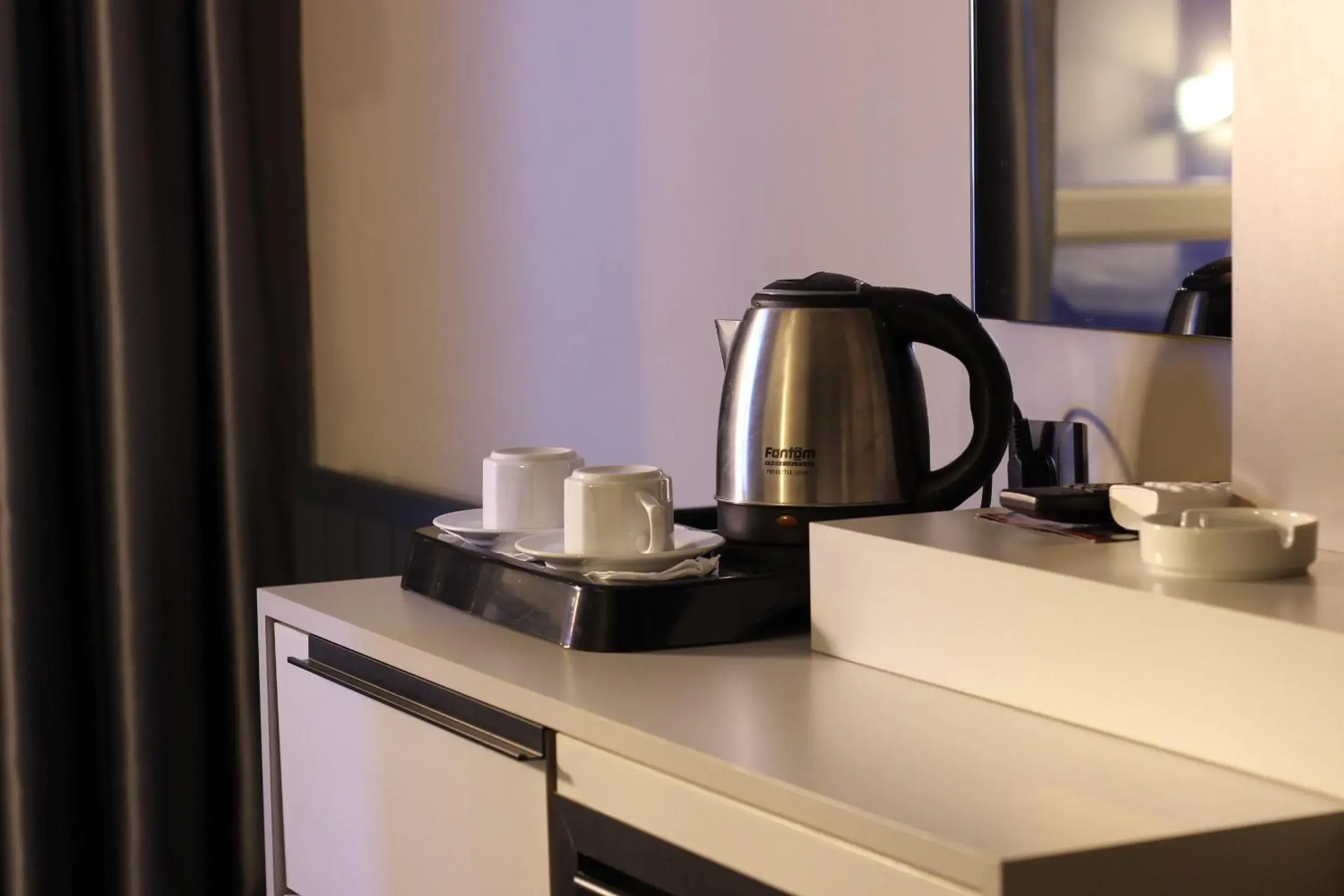 Coffee/Tea Facilities in FRT AİRLİNES OTEL
