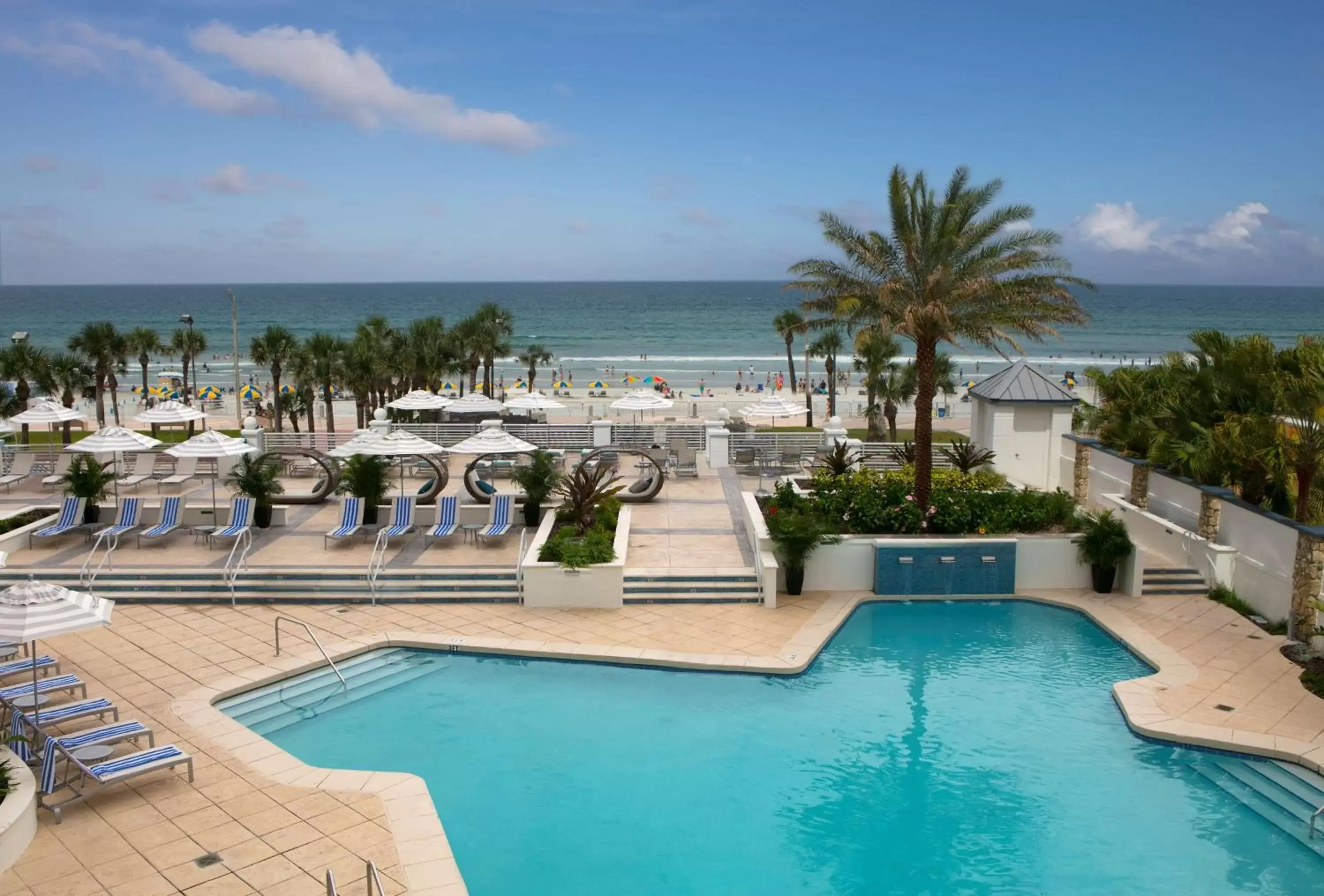 Pool view, Swimming Pool in Hilton Daytona Beach Resort