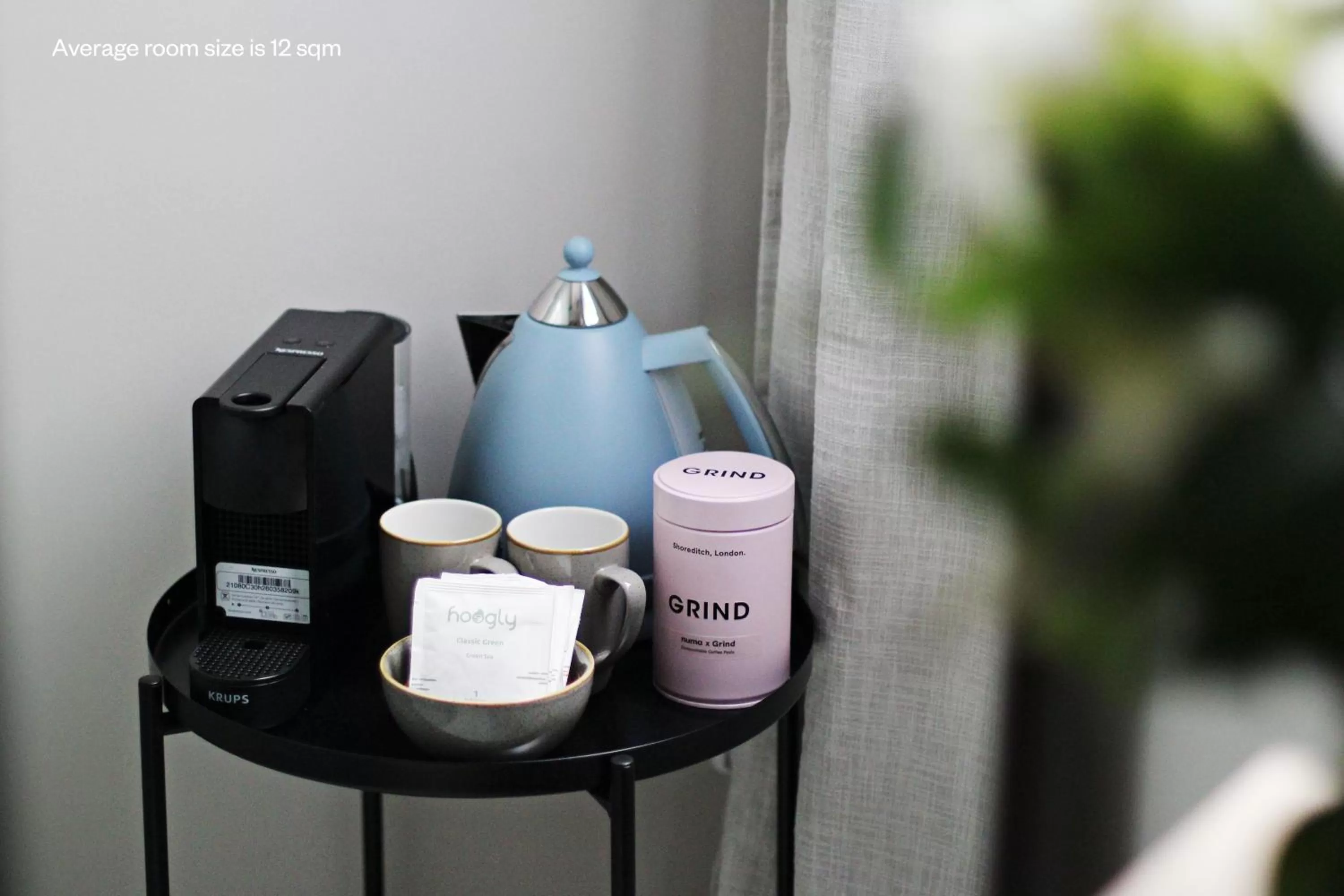 Coffee/tea facilities in Numa Madrid Script