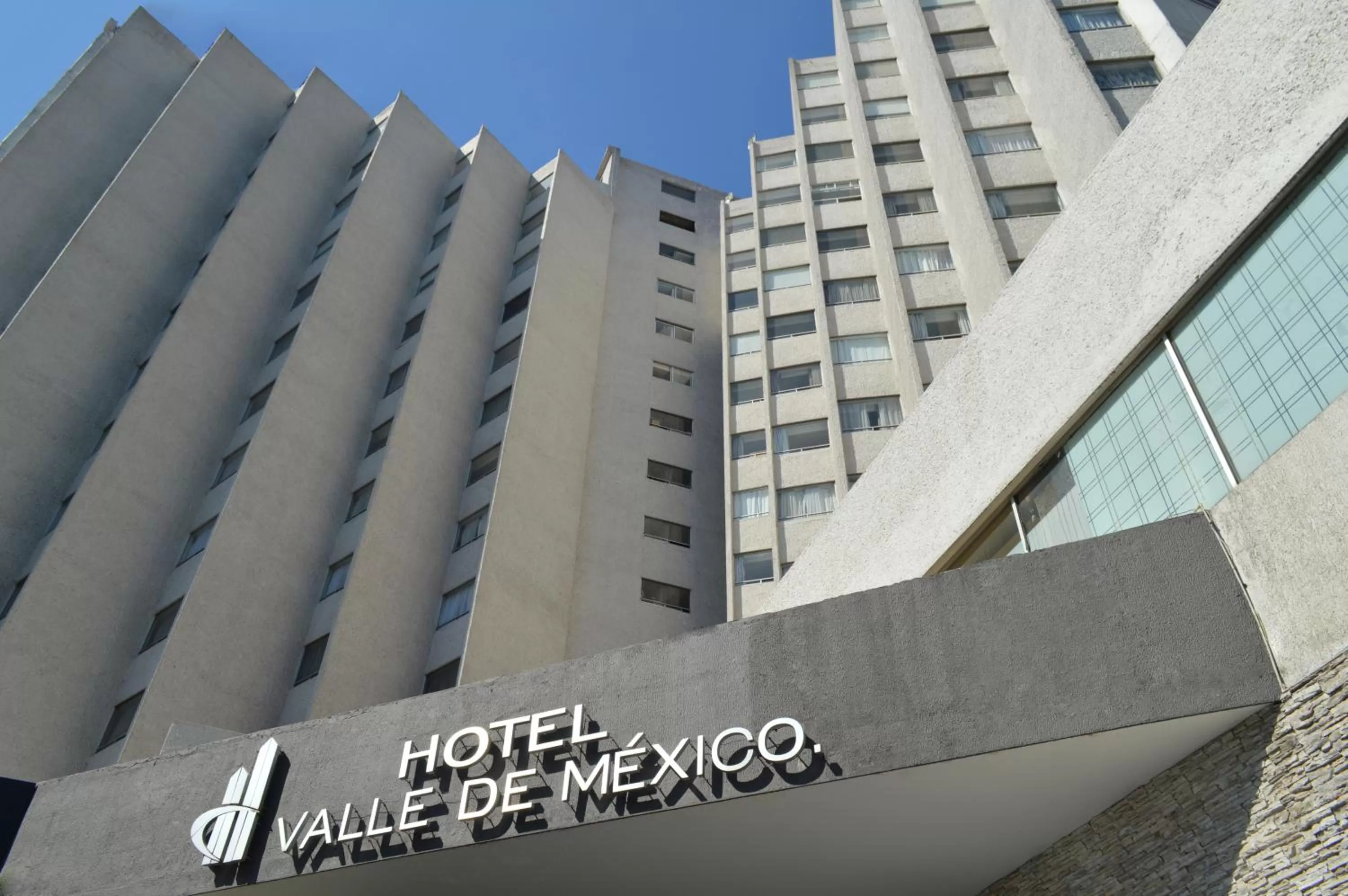 Facade/entrance in Hotel Valle de Mexico Toreo