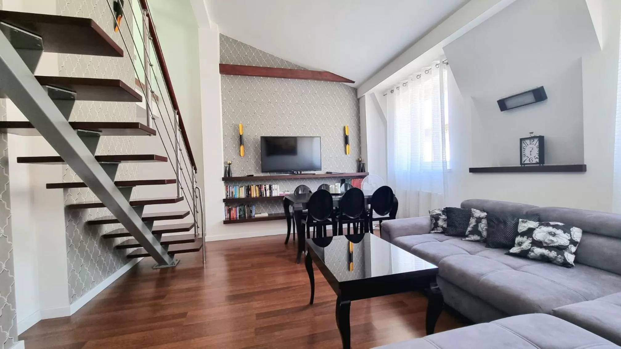Three-Bedroom Apartment in NOOK NOOK Apartments Katarzyny 2