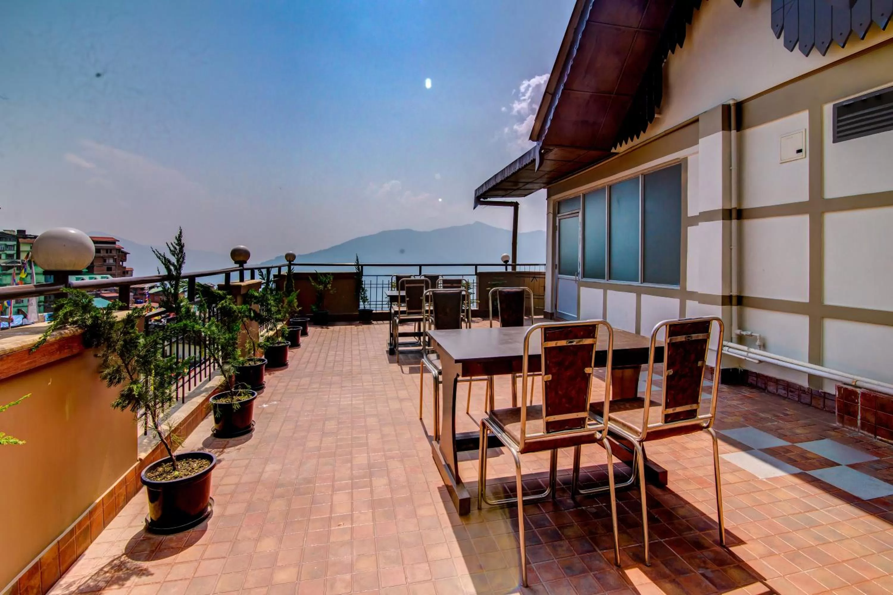 Balcony/Terrace in Muscatel Grand Silkroute - 300 Mts from MG Marg