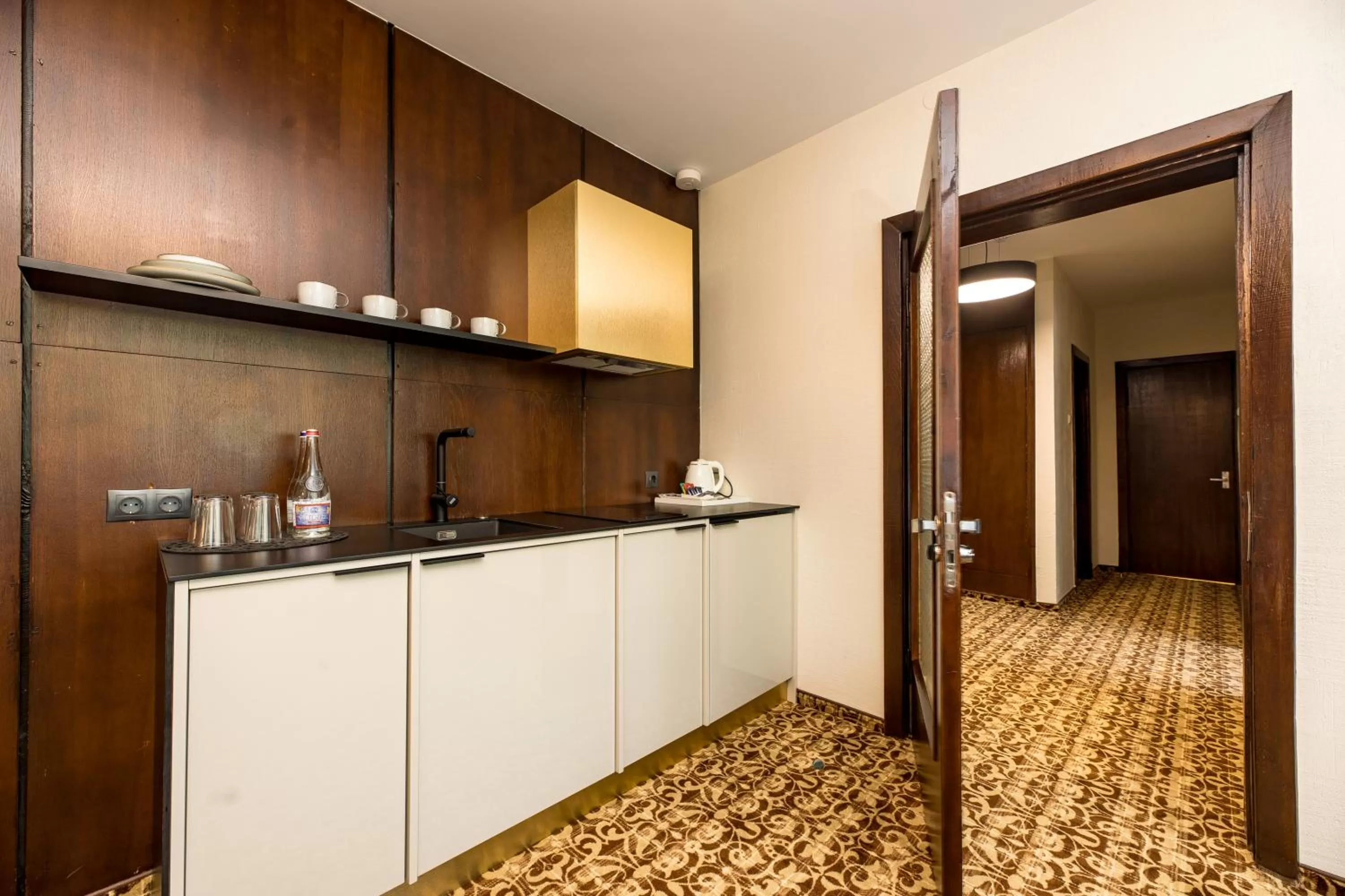 Kitchen or kitchenette in Žilvinas Hotel