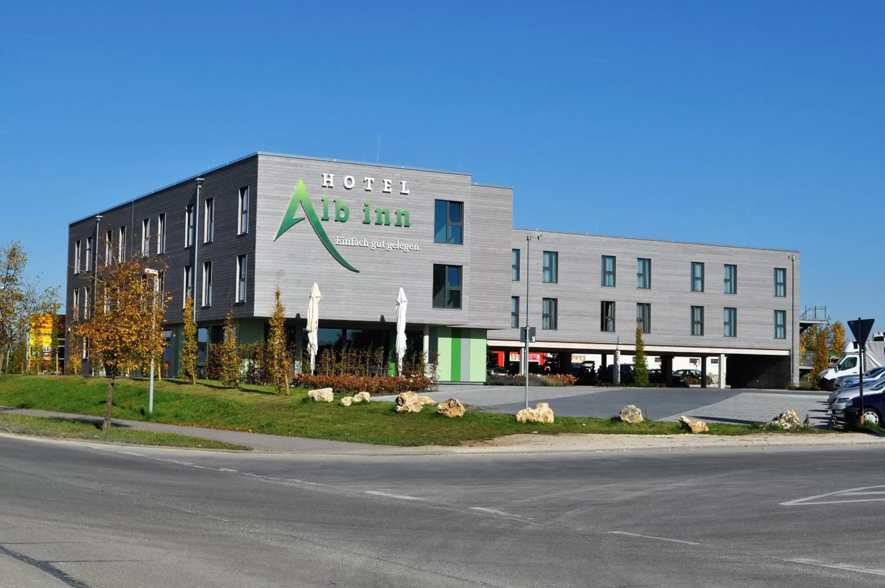Property building in Alb Inn - Hotel & Apartments