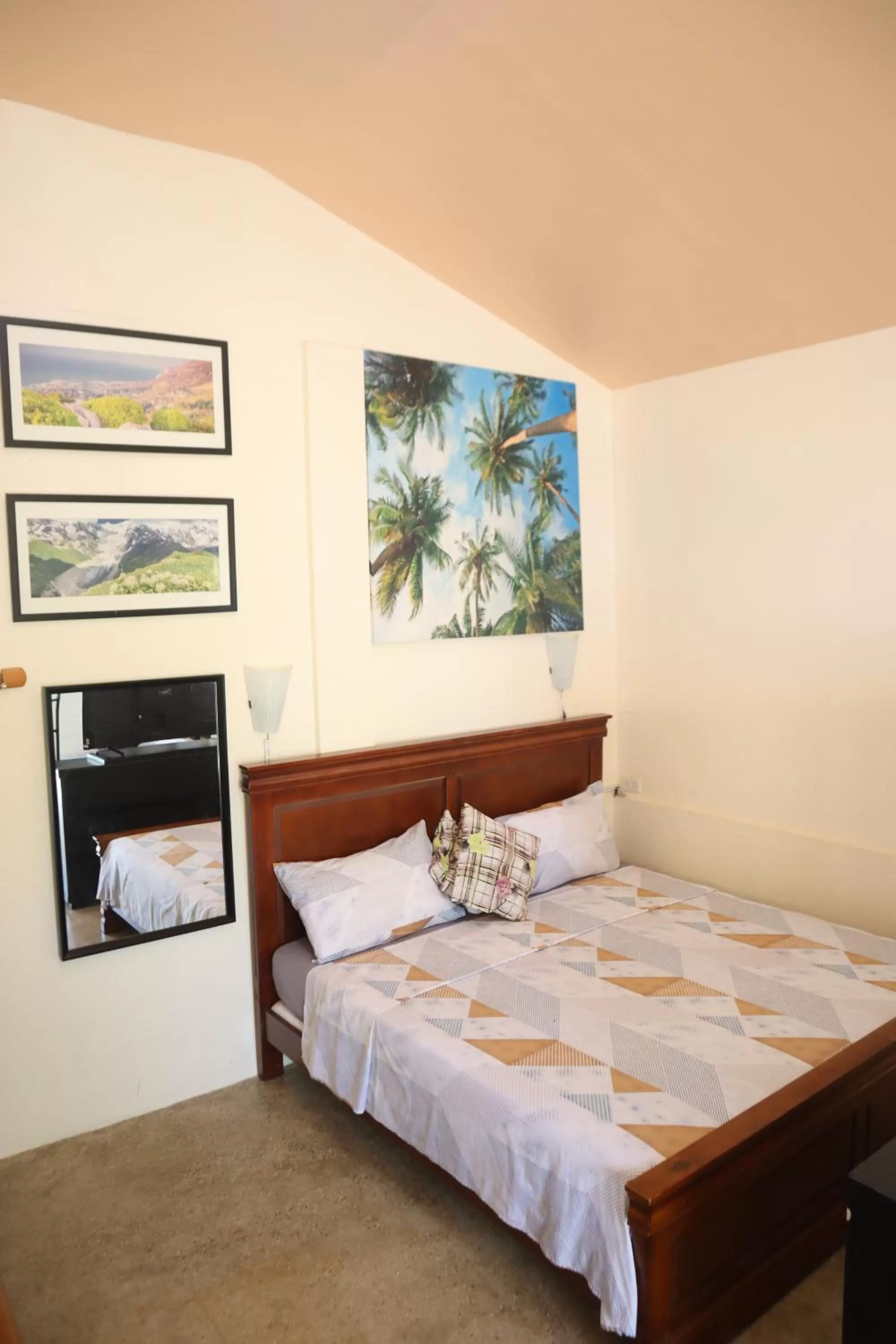 Bed in Ice Bear Bar & Tourist Inn