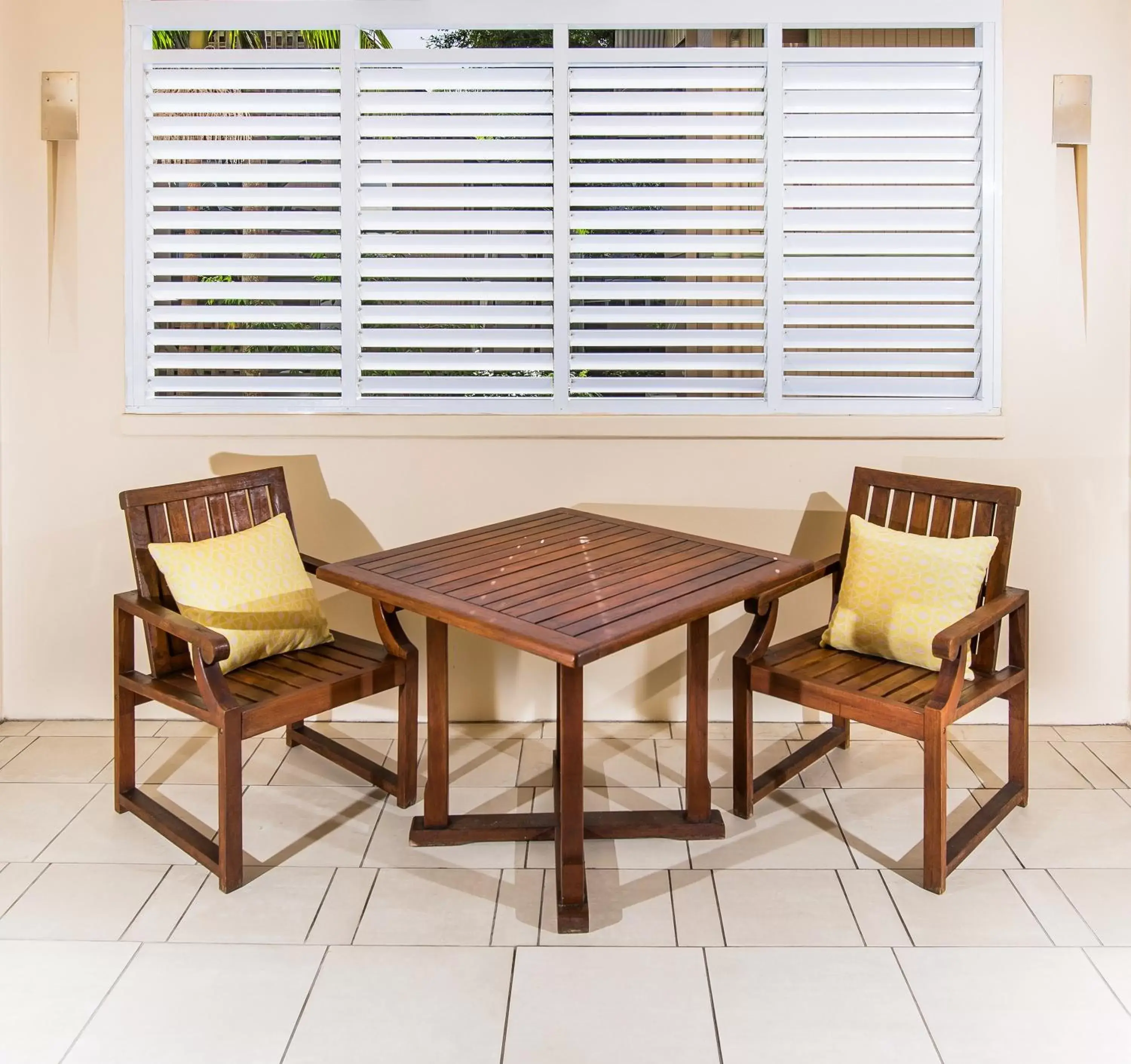 Balcony/Terrace, Seating Area in The Sebel Noosa