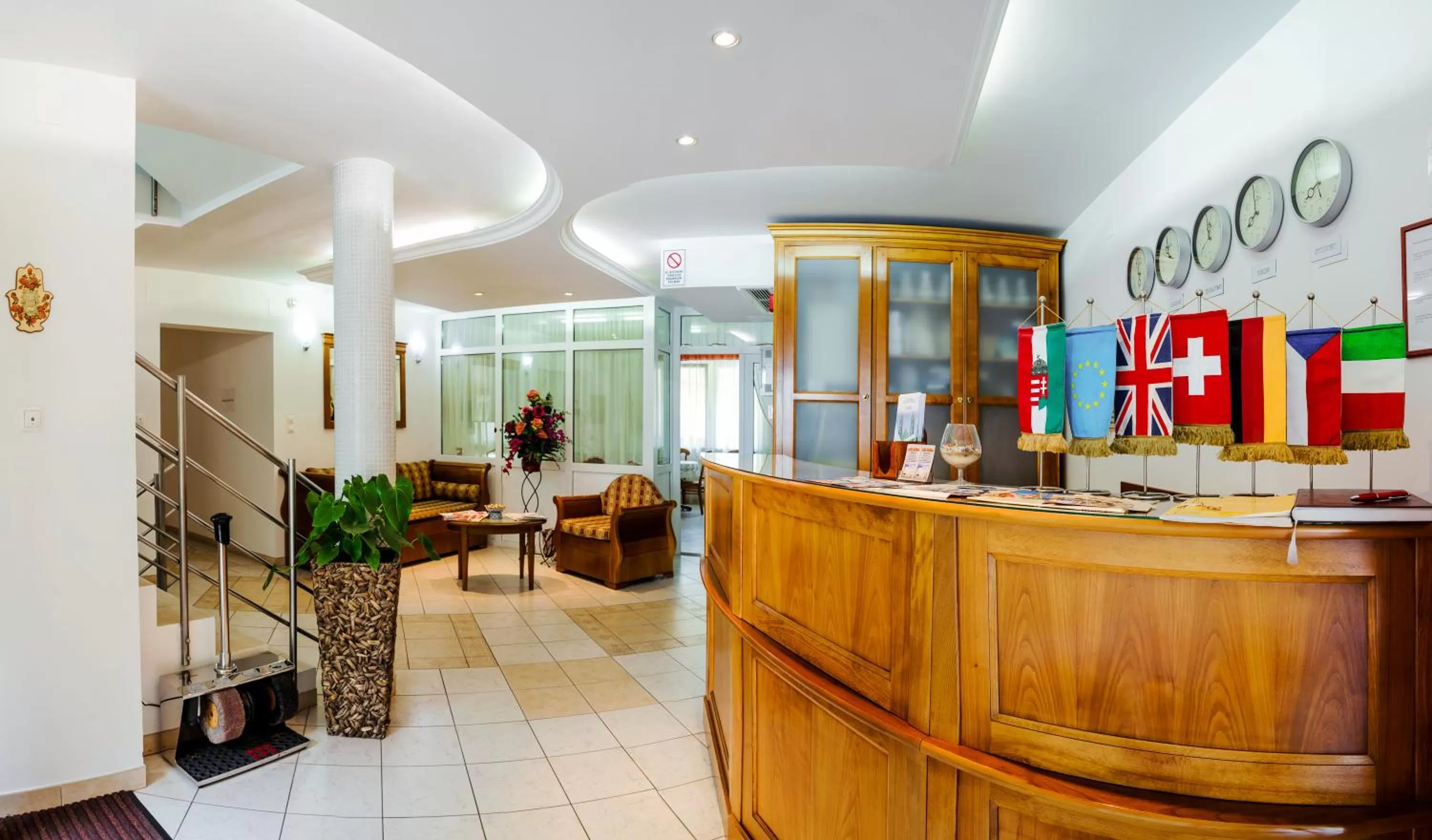 Lobby or reception in Kata Panzió