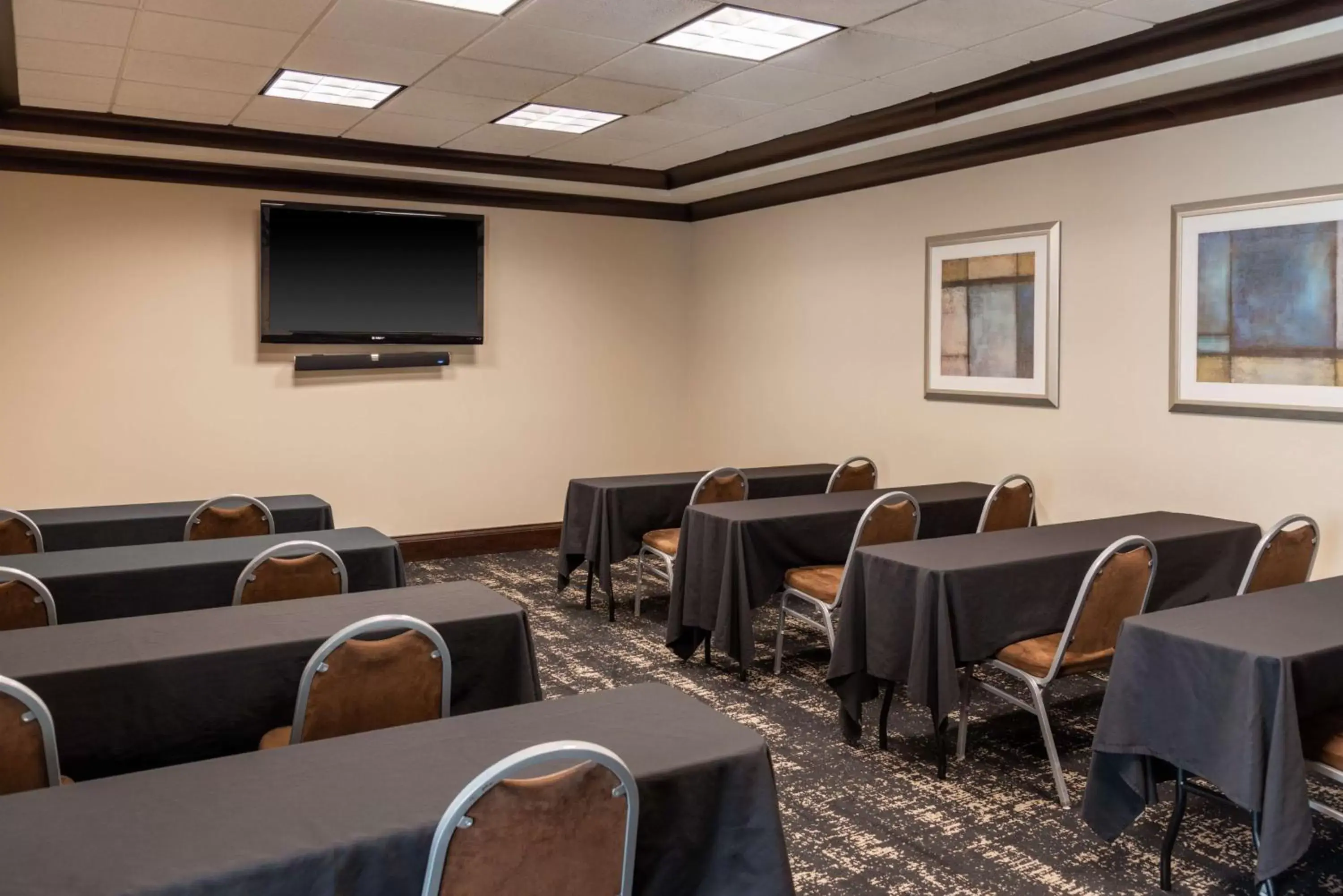 Meeting/conference room in Hilton Garden Inn North Little Rock