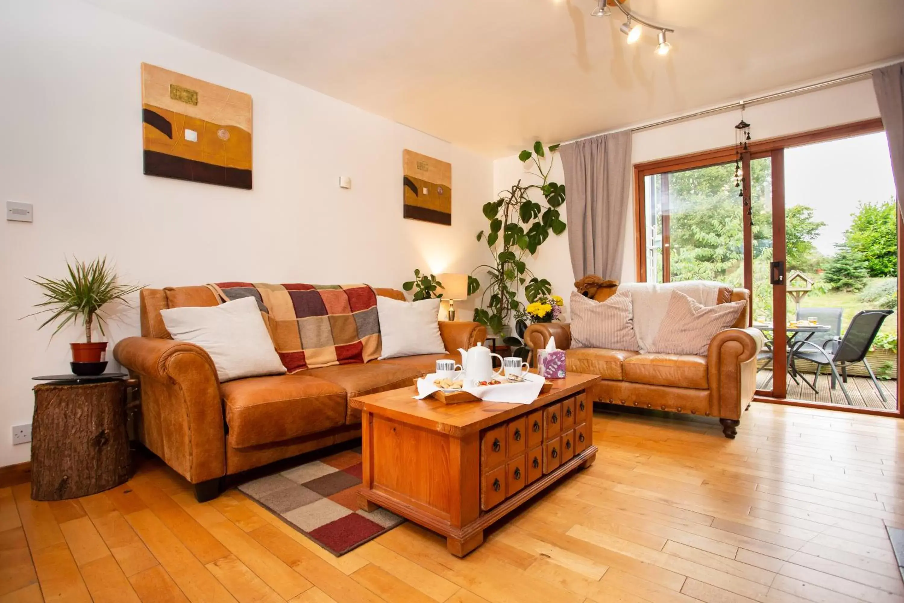 Communal lounge/ TV room, Seating Area in Beechwood Lodge