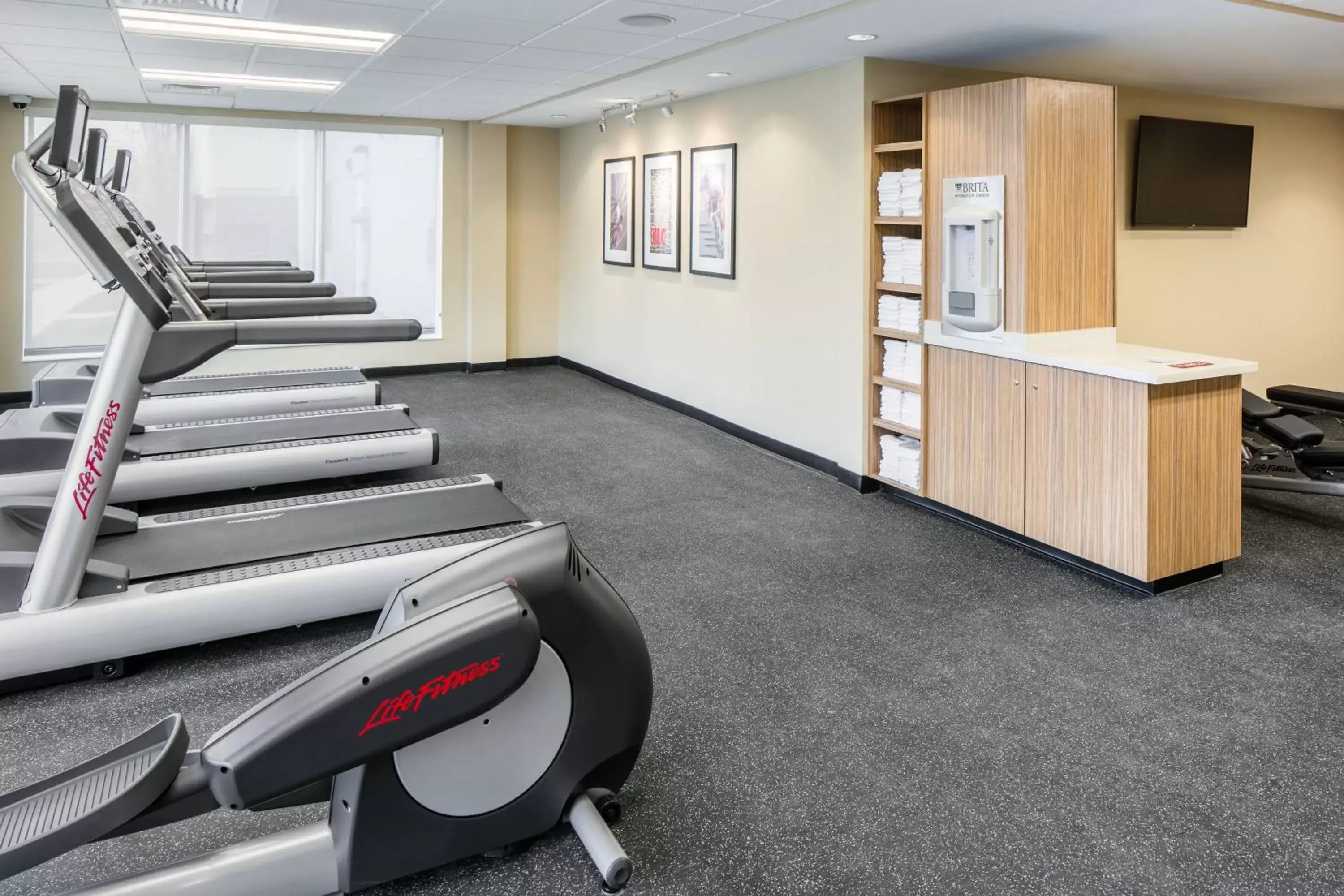 Fitness centre/facilities, Fitness Center/Facilities in TownePlace Suites by Marriott Kansas City Airport