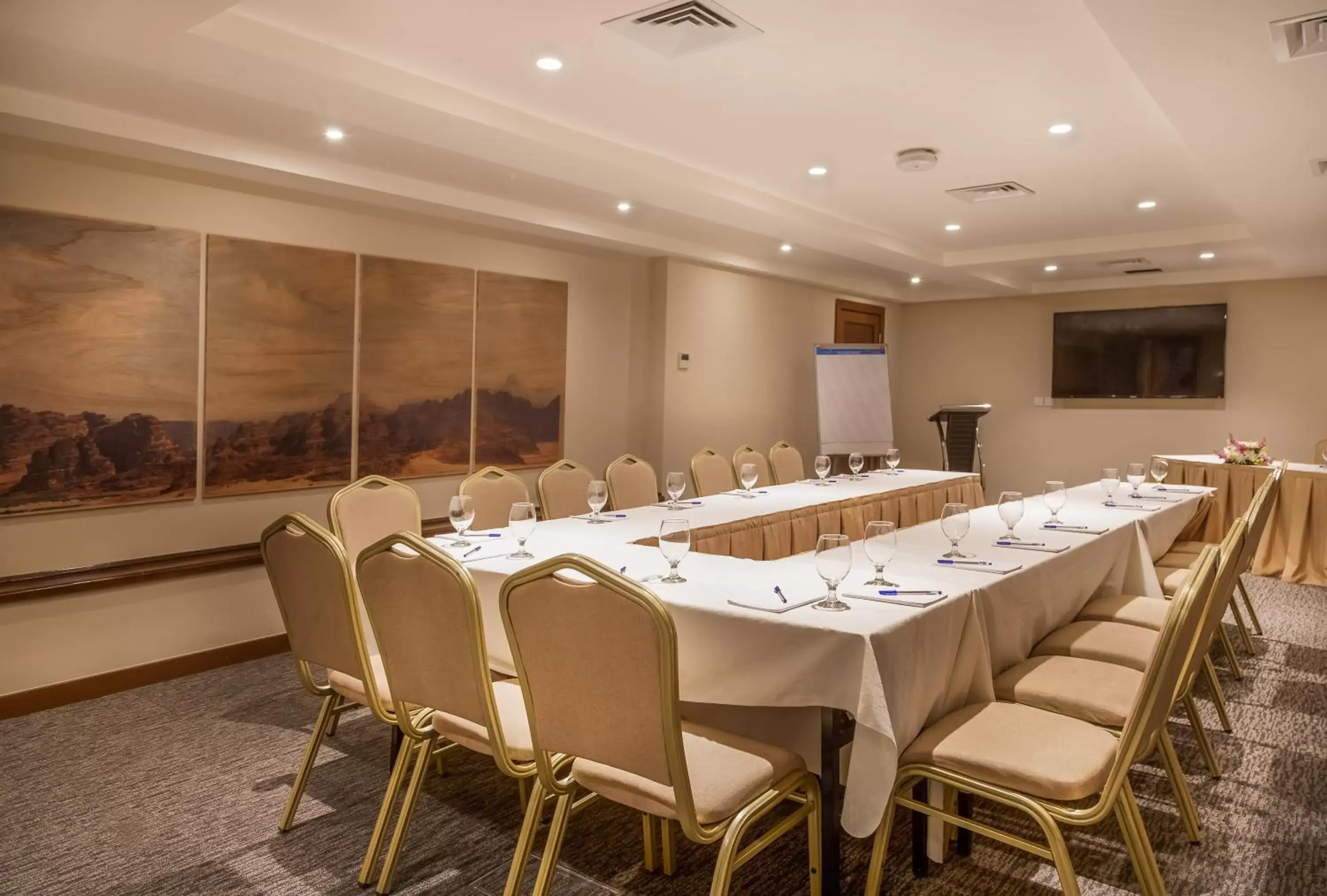 Business facilities in Gerasa Hotel