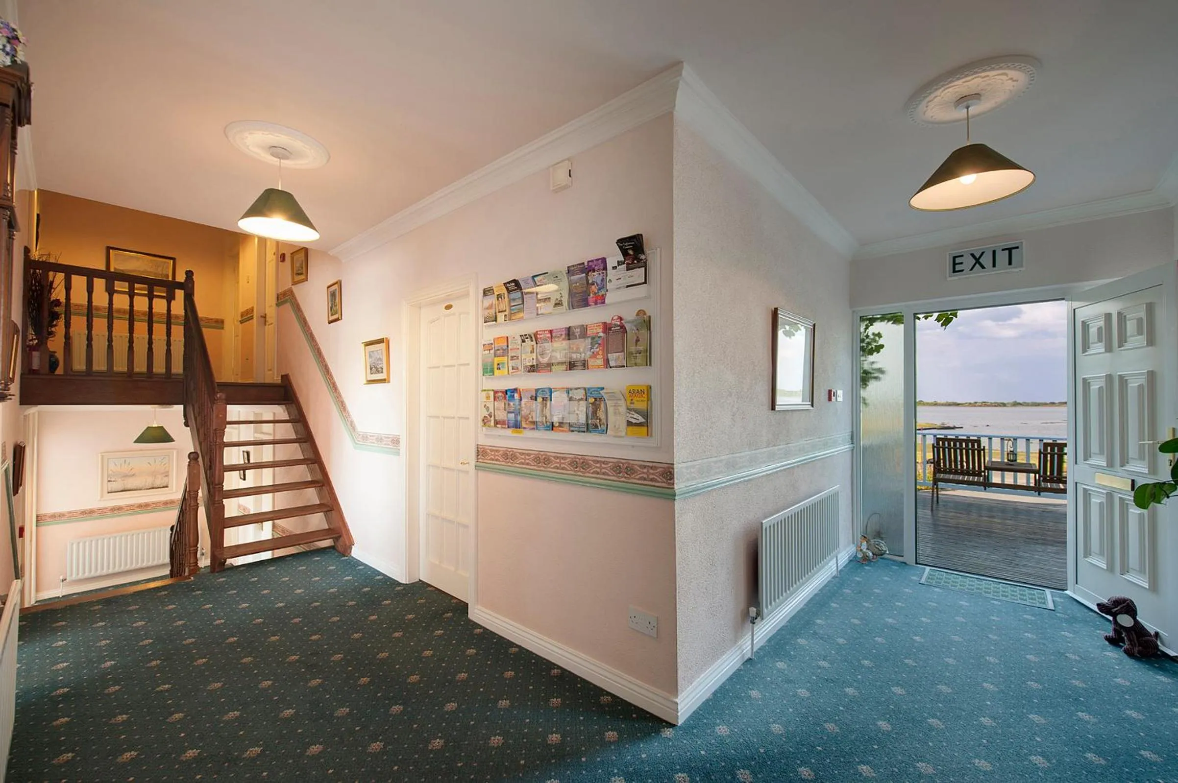 Lobby or reception in The Waterfront House Country Home