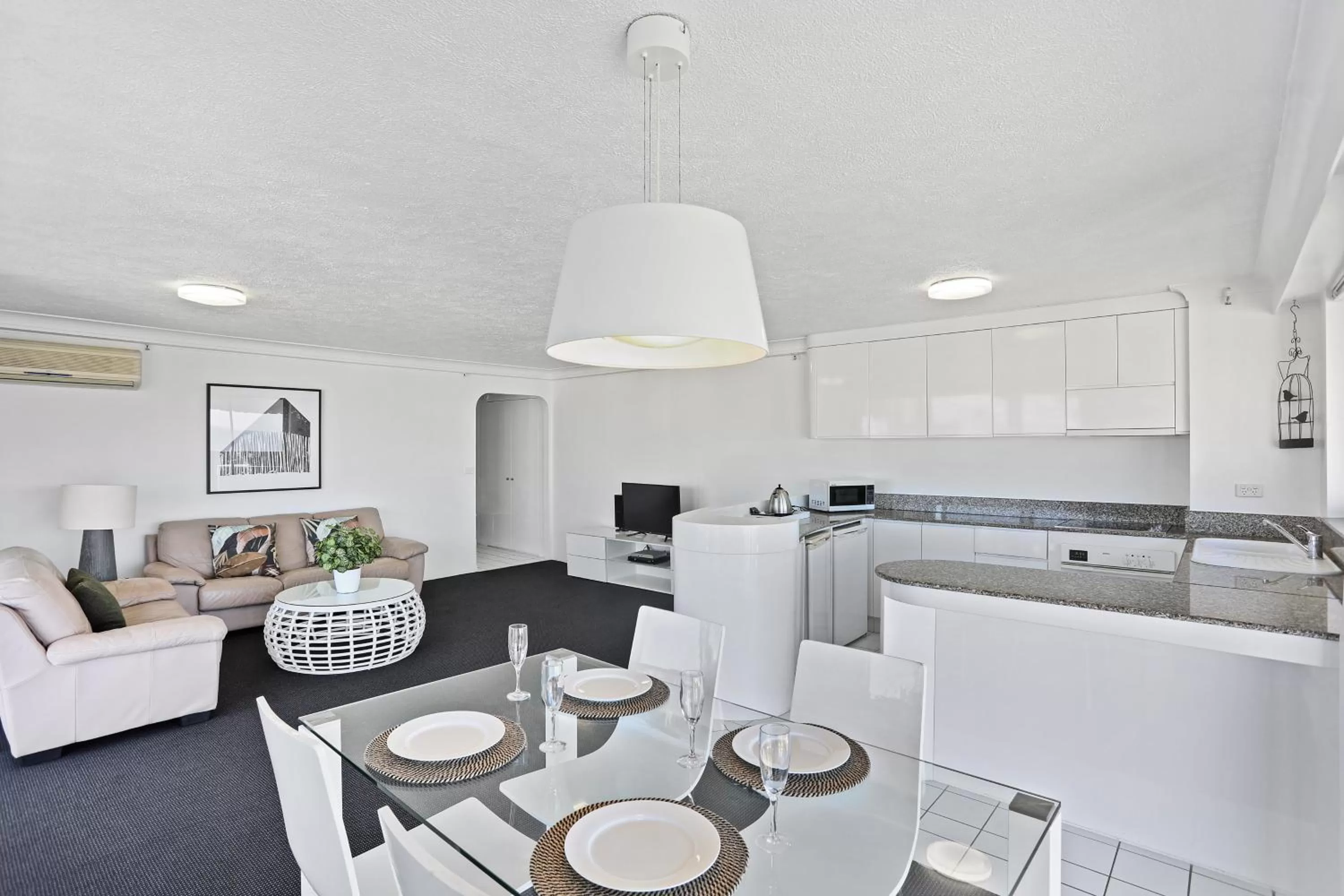 Living room in De Ville Apartments