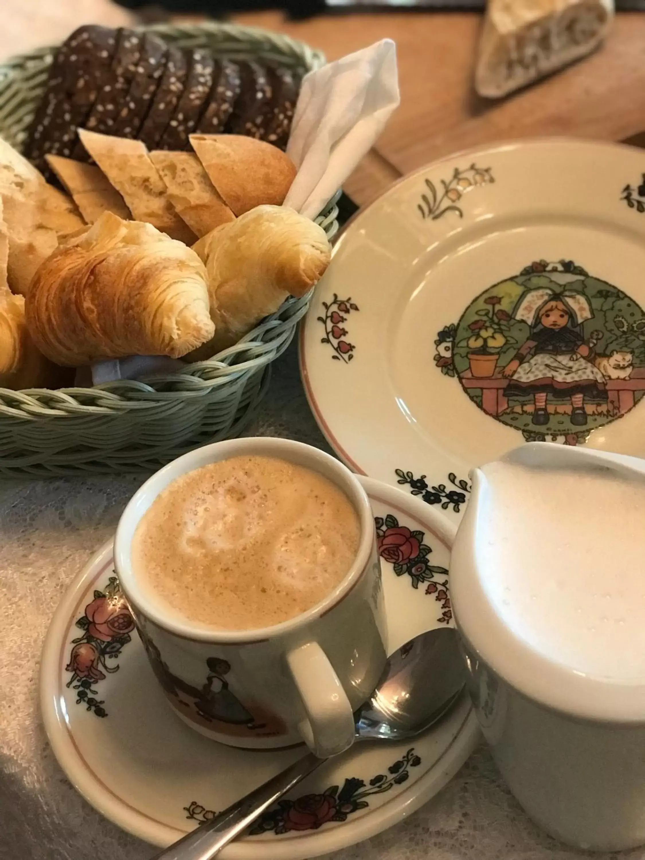 Breakfast in Hôtel Le Manoir