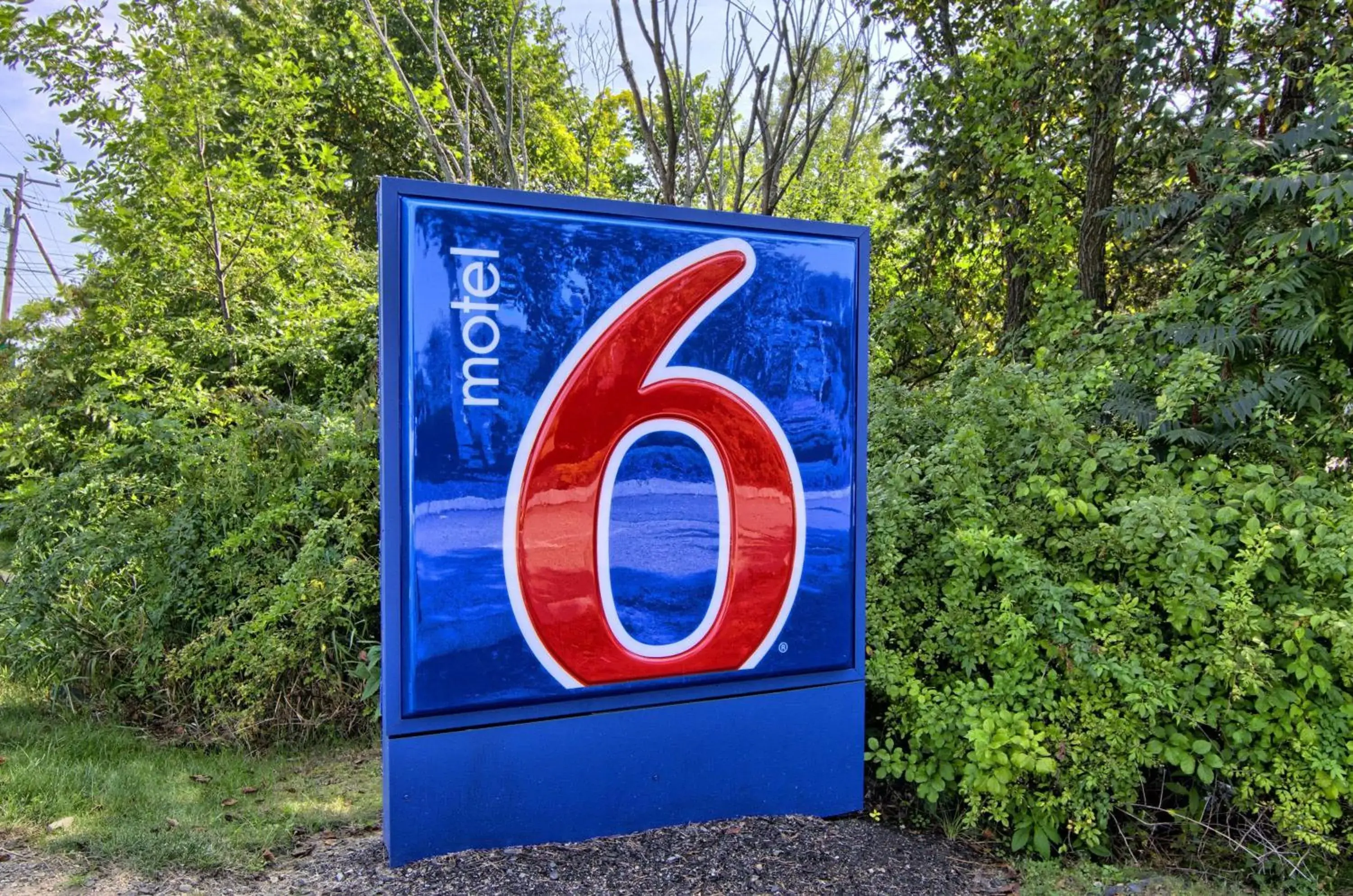 Property building in Motel 6-Portsmouth, NH