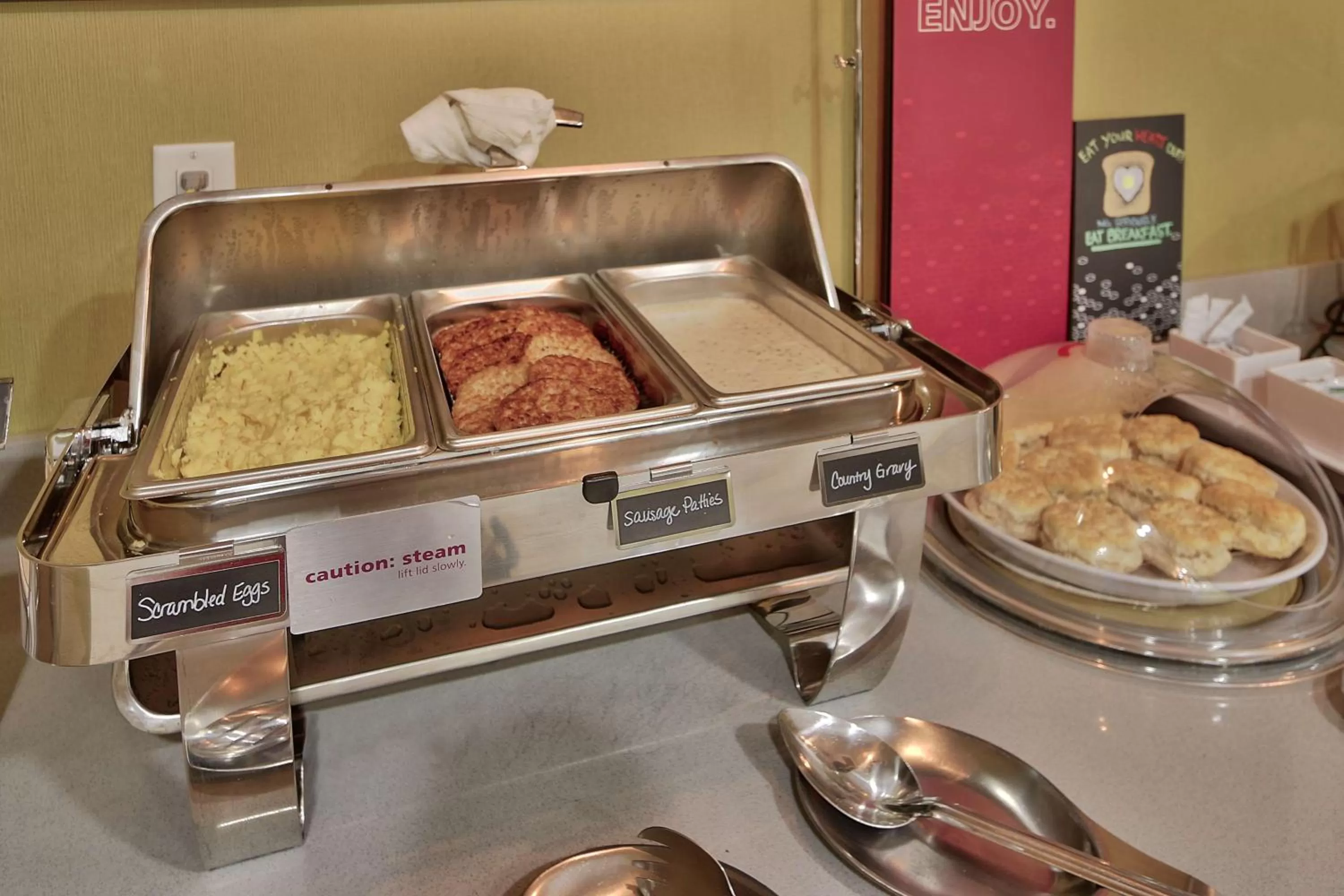 Dining area in Hampton Inn & Suites Las Cruces I-10, Nm