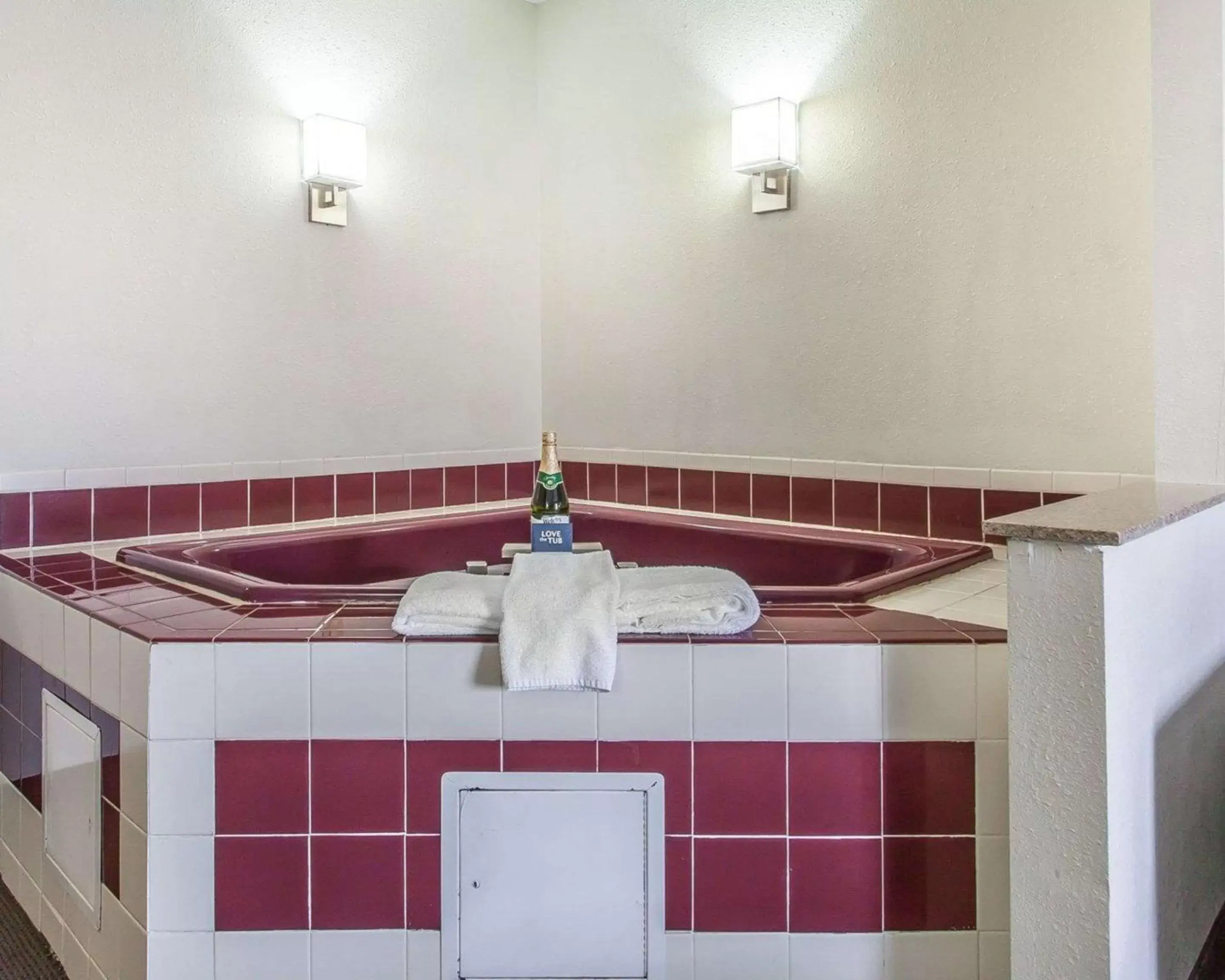 Photo of the whole room, Bathroom in Sleep Inn & Suites Near I-90 and Ashtabula