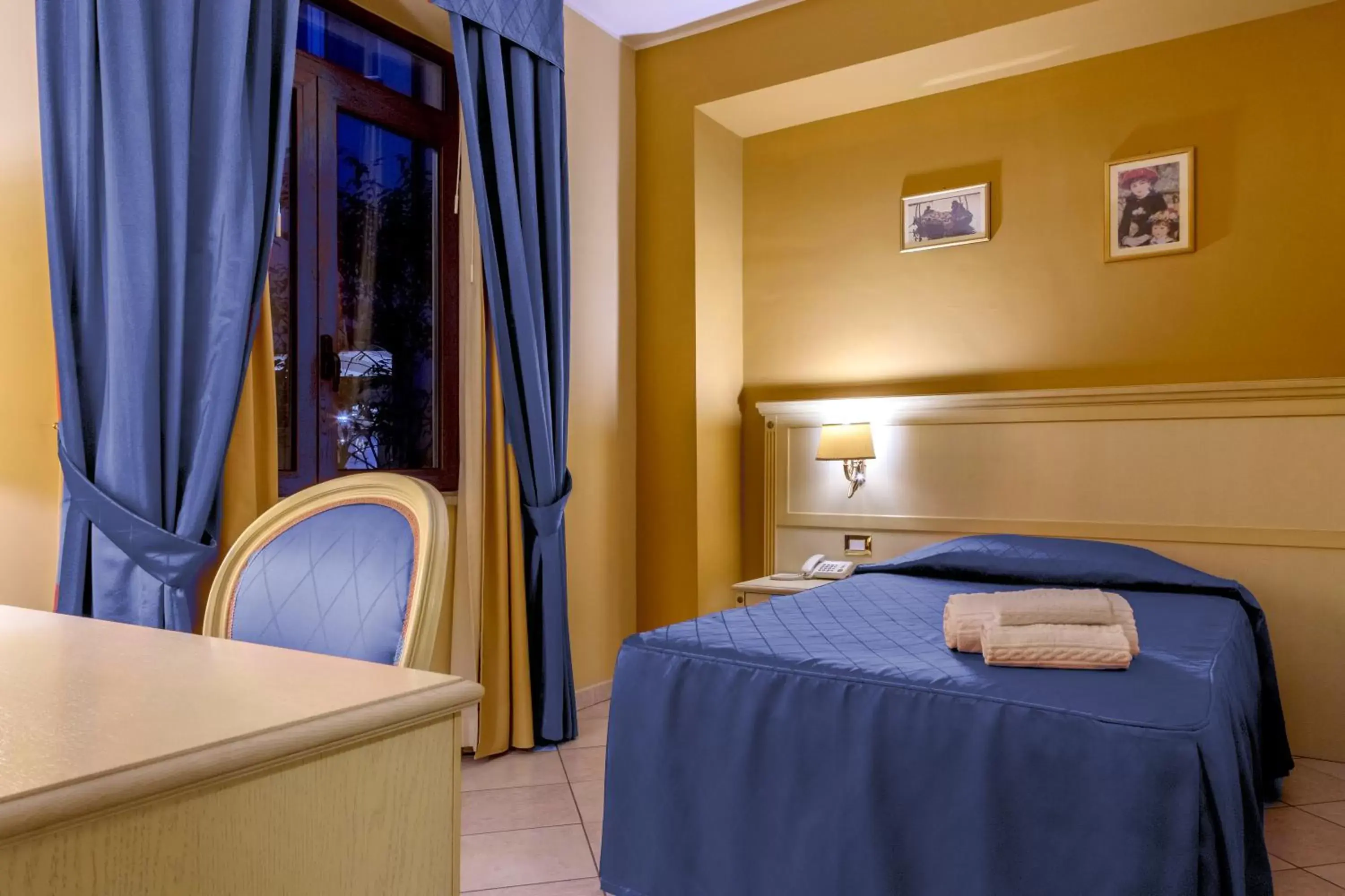 Standard Single Room in Hotel San Michele