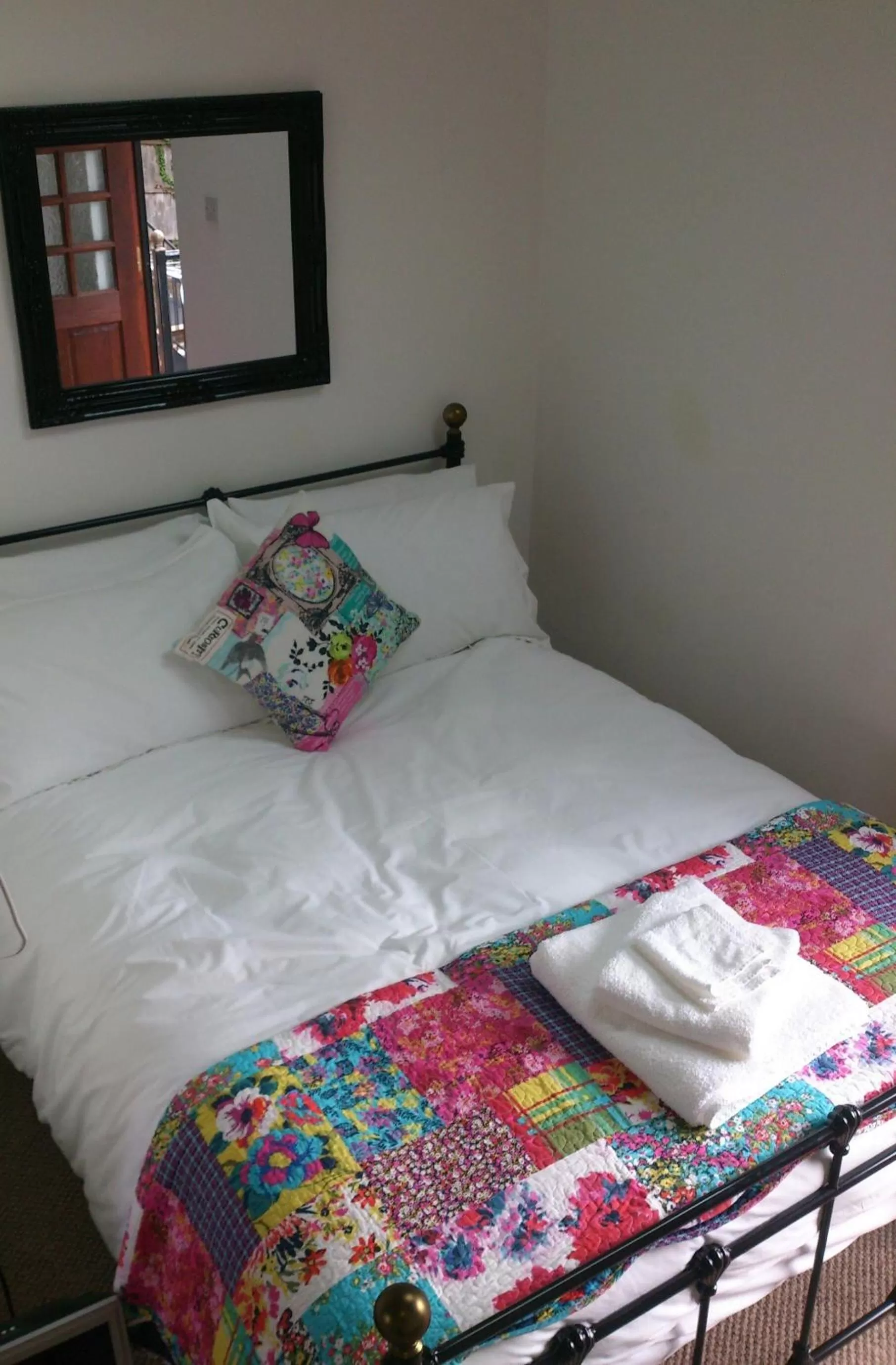 Bed in White Horse Inn