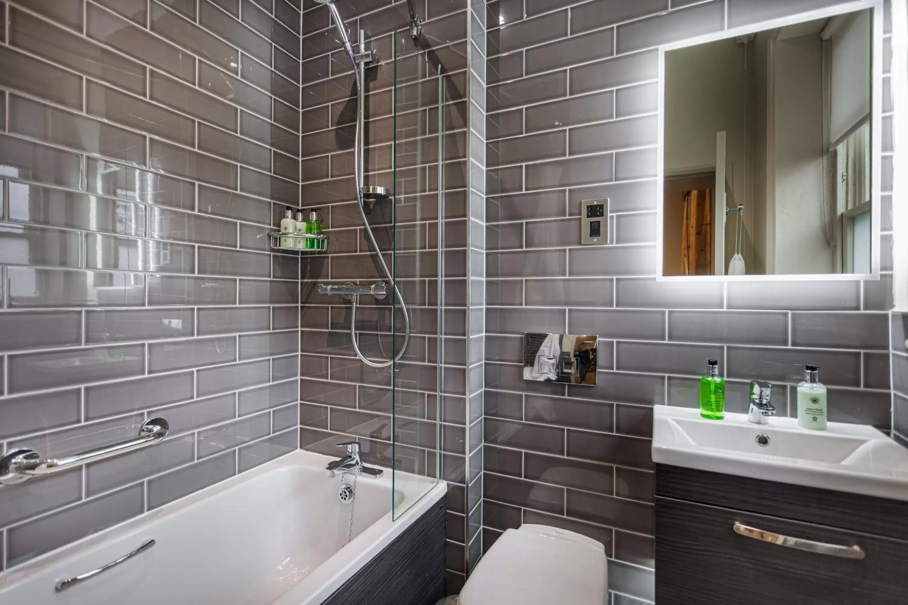 Bathroom in The Wynnstay Hotel, Oswestry, Shropshire