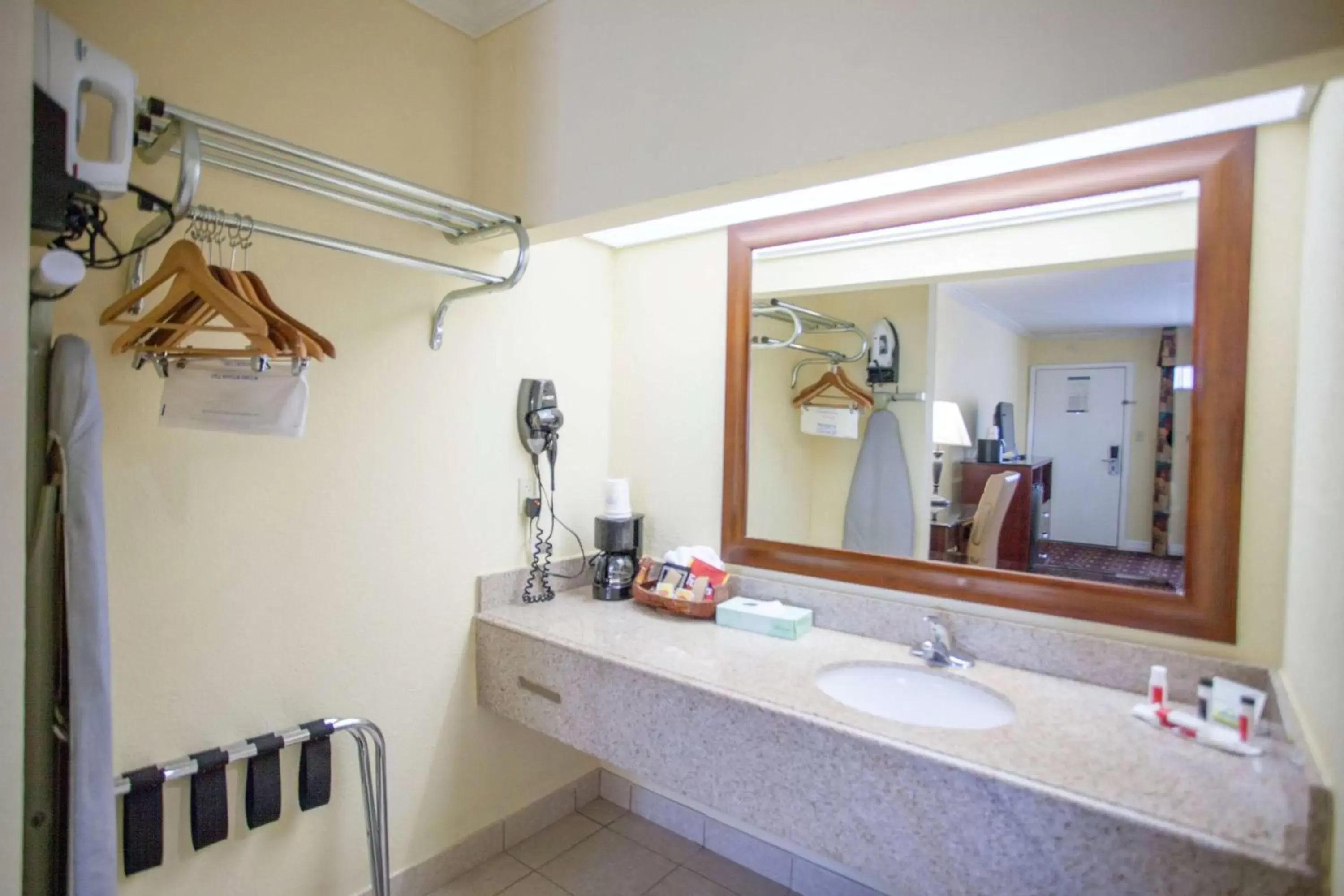 Bathroom in Days Inn by Wyndham Shenandoah