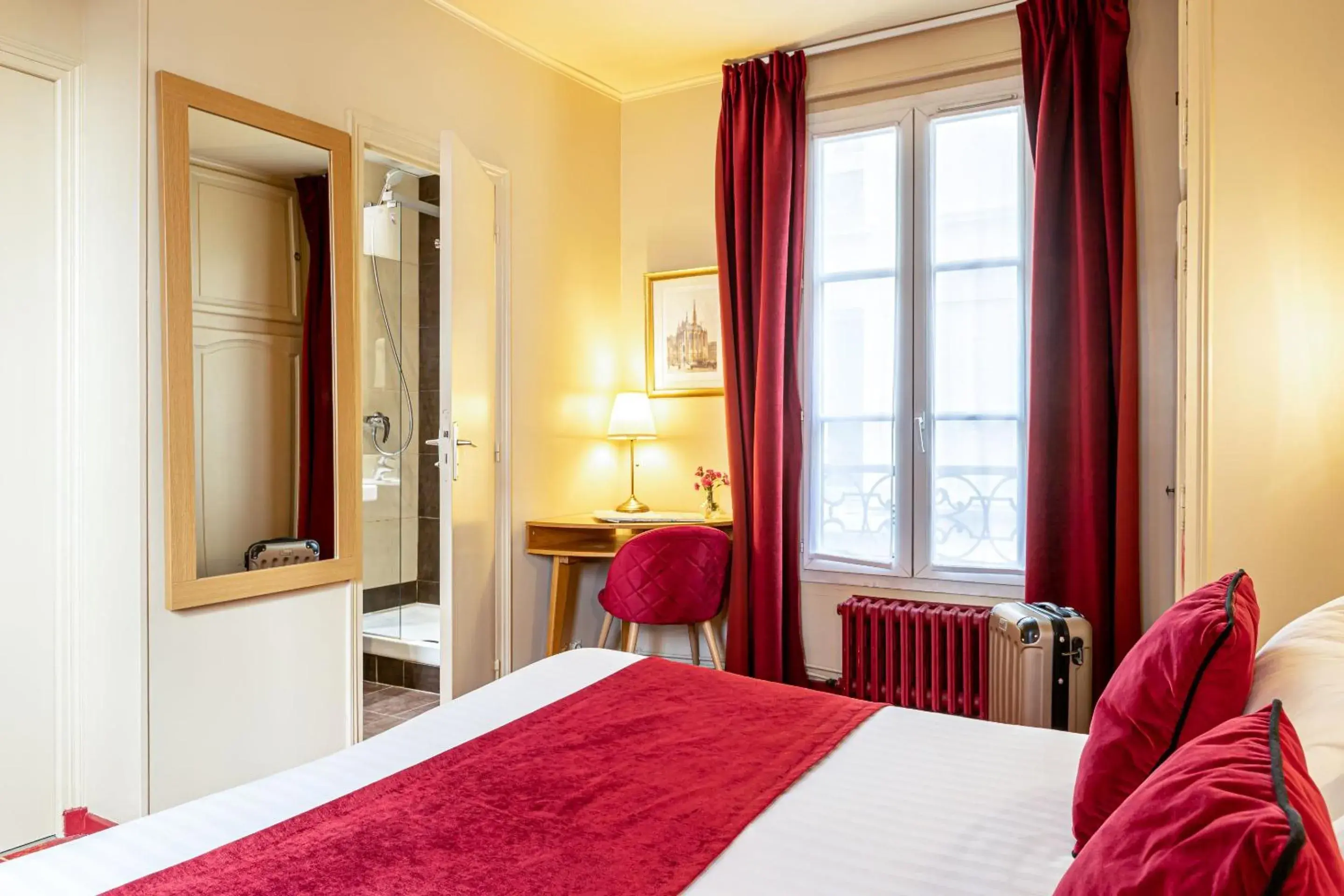 Shower, Bed in Romance Malesherbes by Patrick Hayat