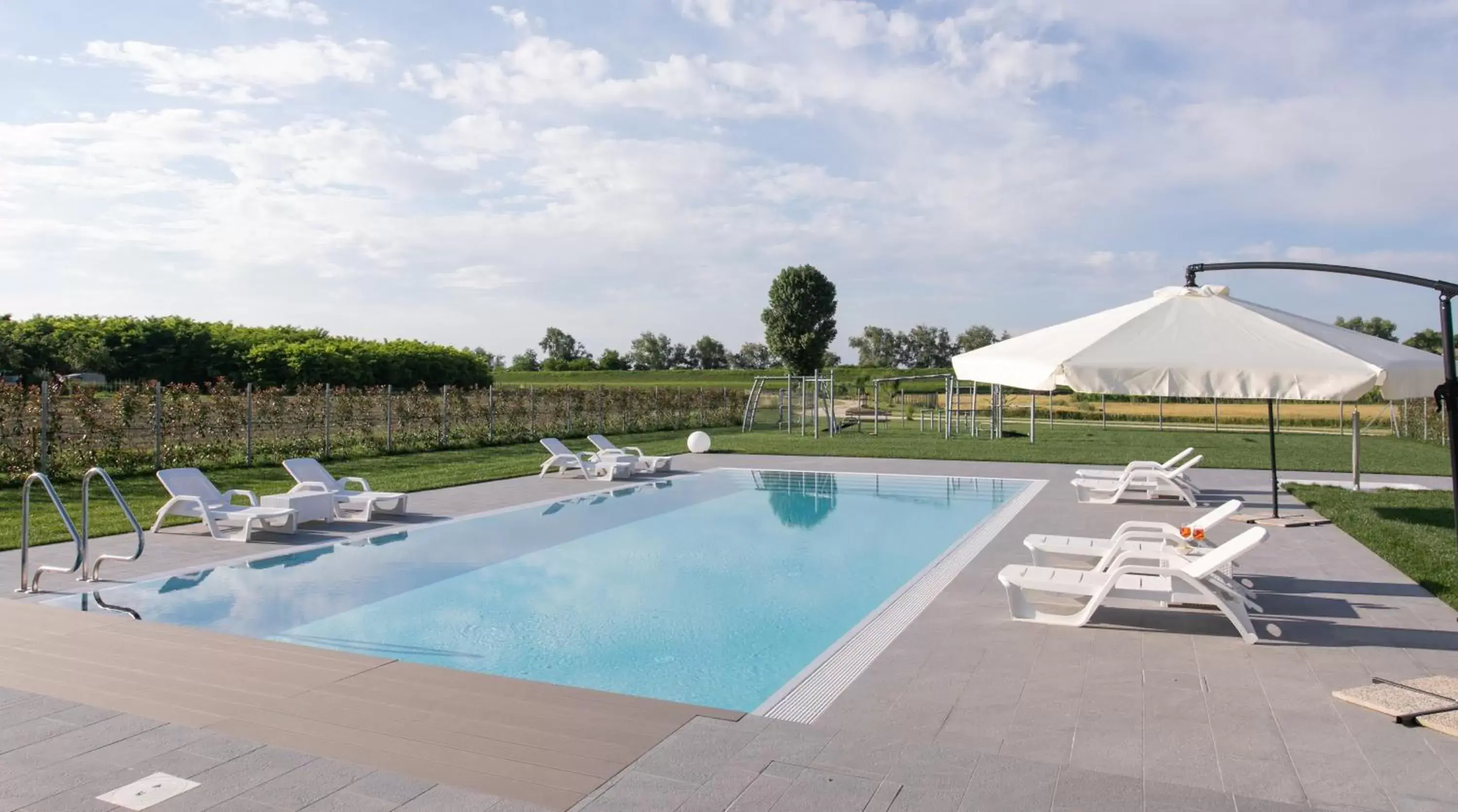 Swimming Pool in Country House Campofiore