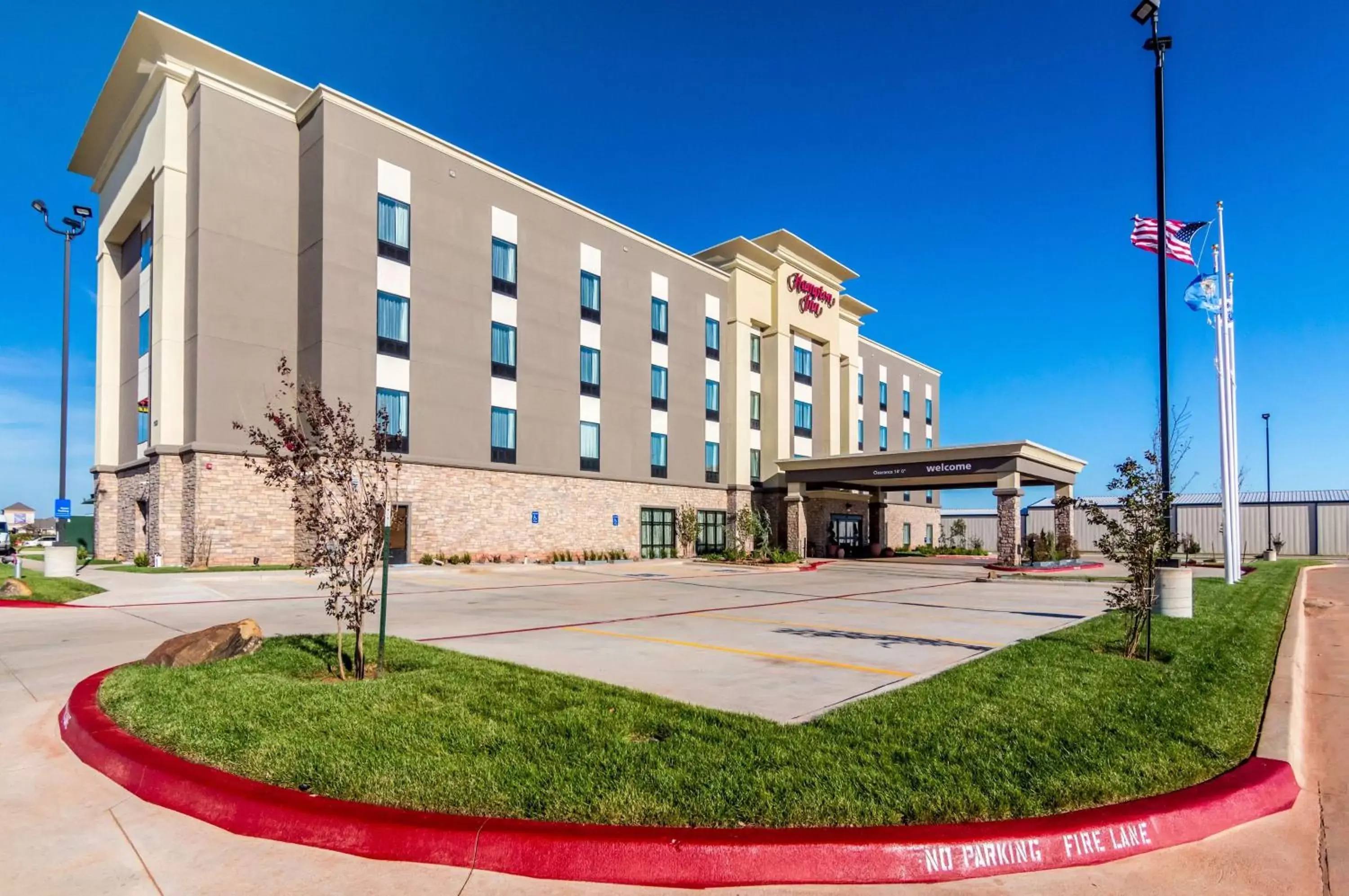 Property Building in Hampton Inn Oklahoma City Northeast OK