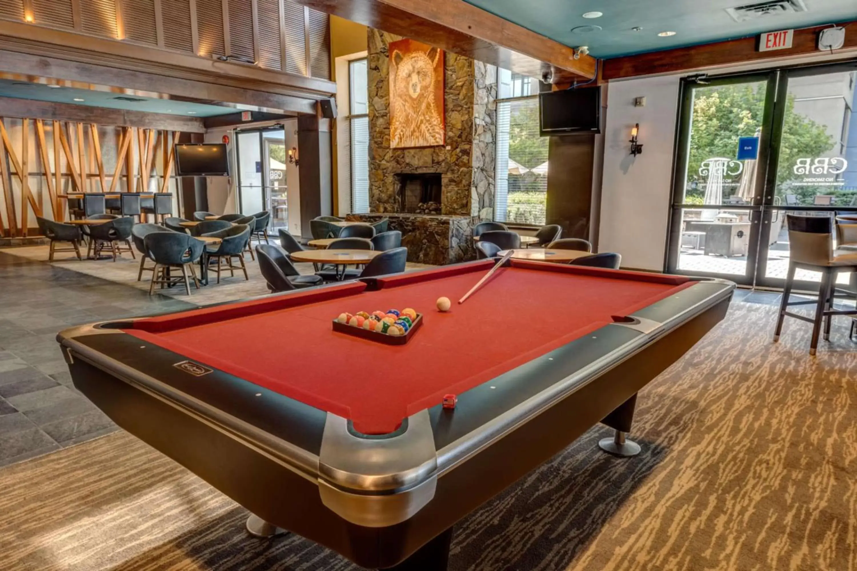 Lounge or bar, Billiards in Hilton Whistler Resort & Spa