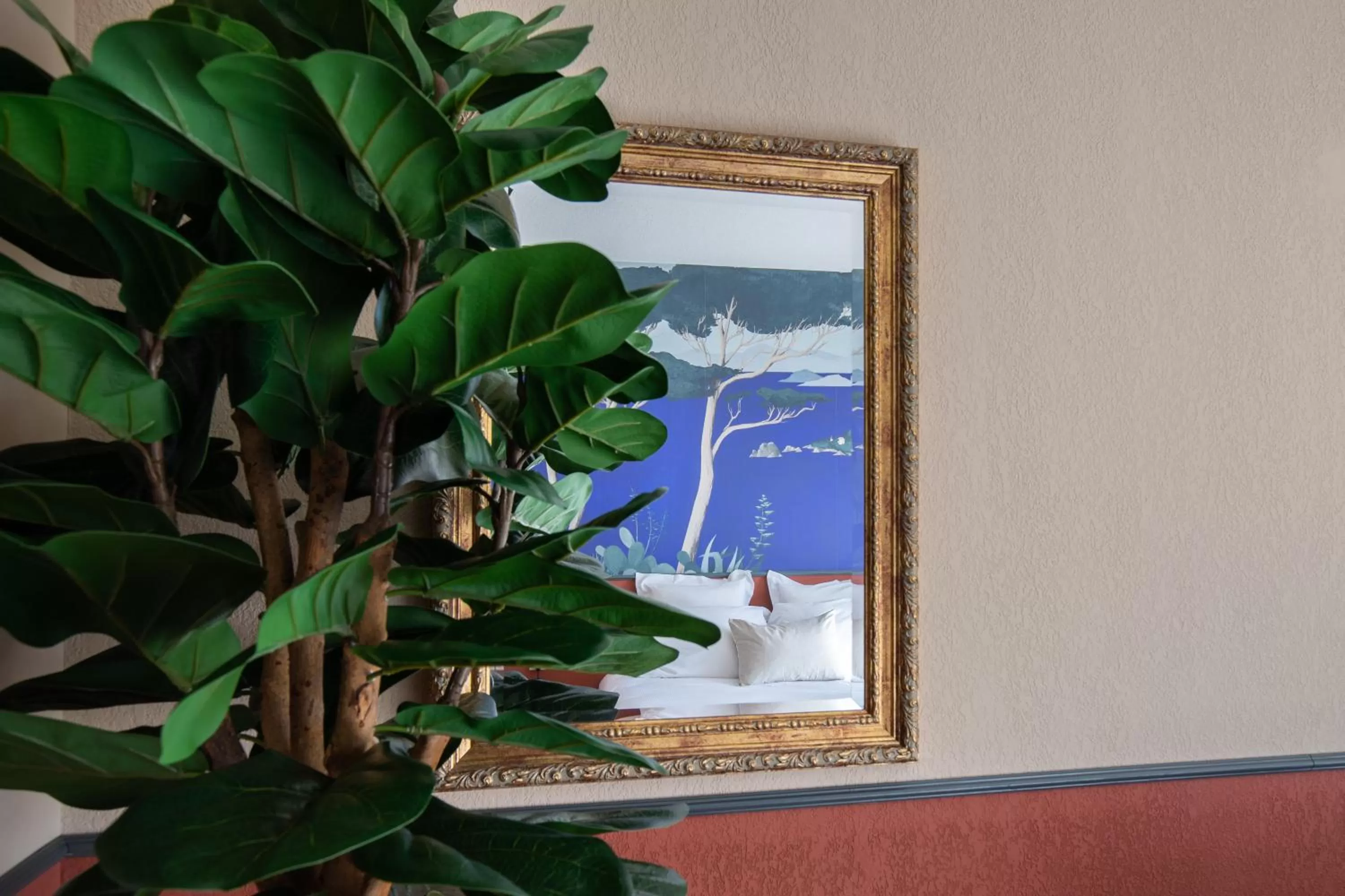 Decorative detail in Hôtel La Perna