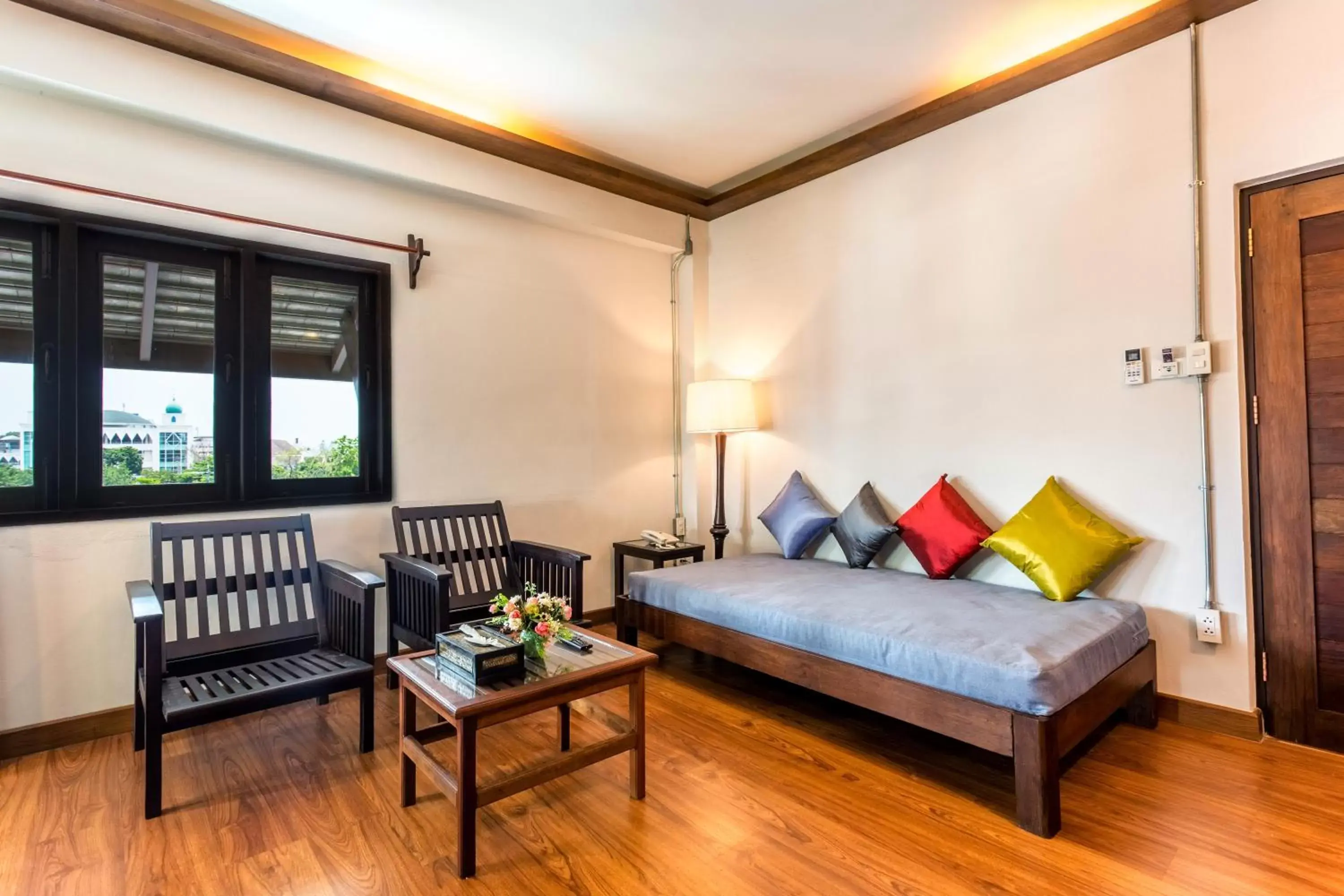 Living room, Bed in Night Bazaar Inn Living room, Bed in Night Bazaar Inn