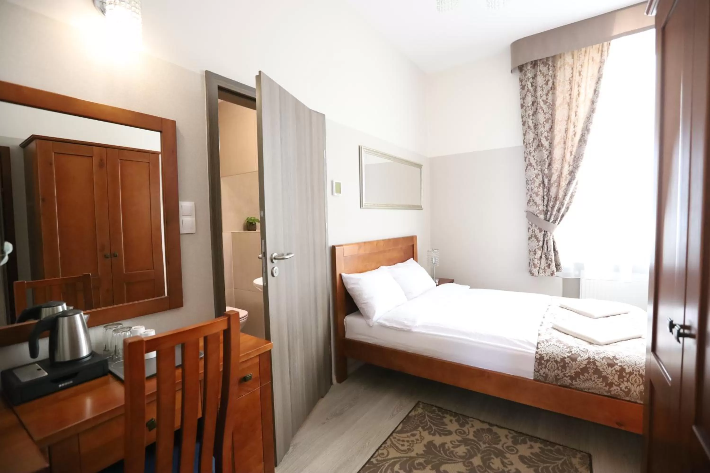 Bed in DReAM Garden Palace