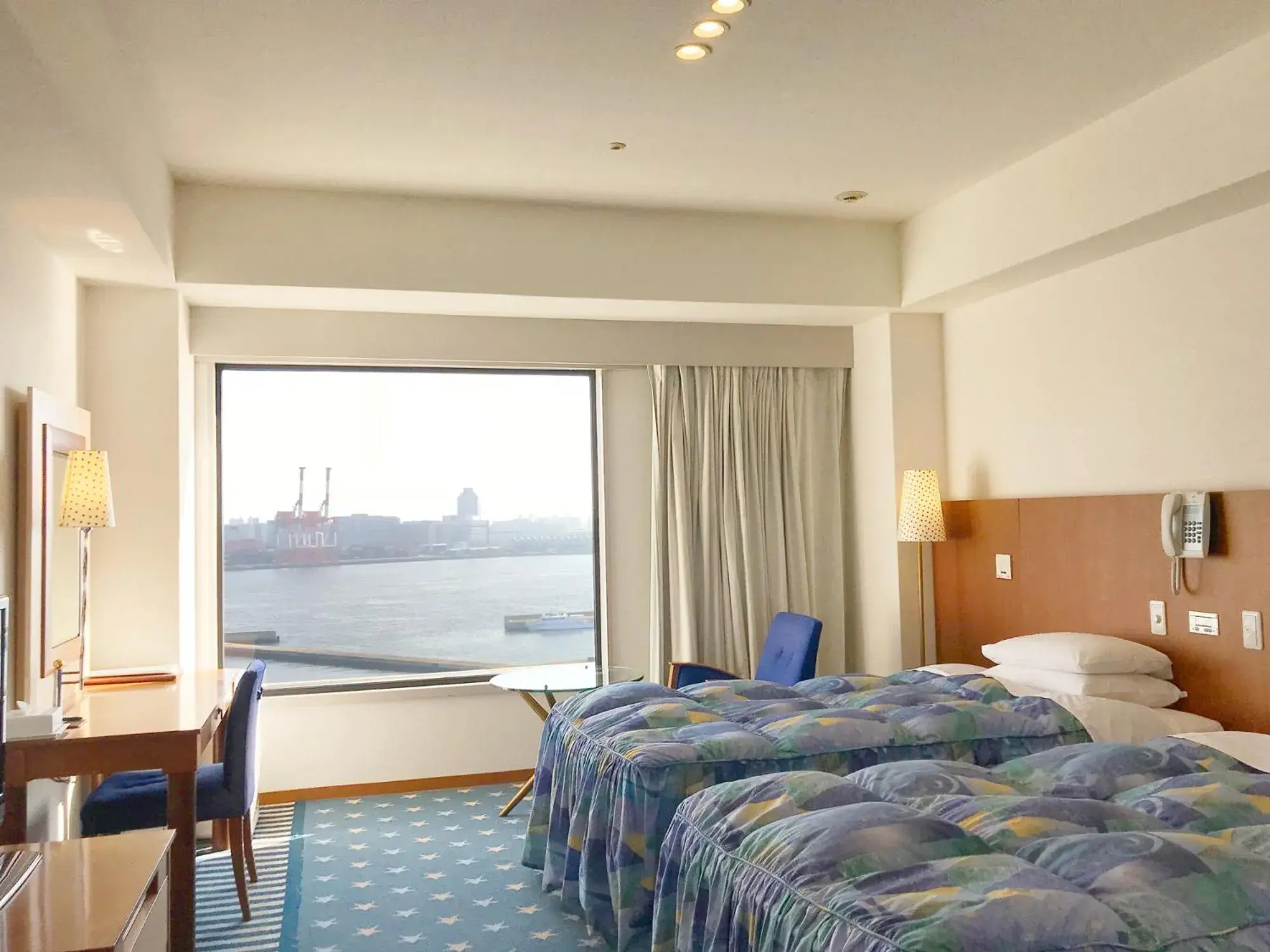Photo of the whole room in Hotel Seagull Tempozan Osaka
