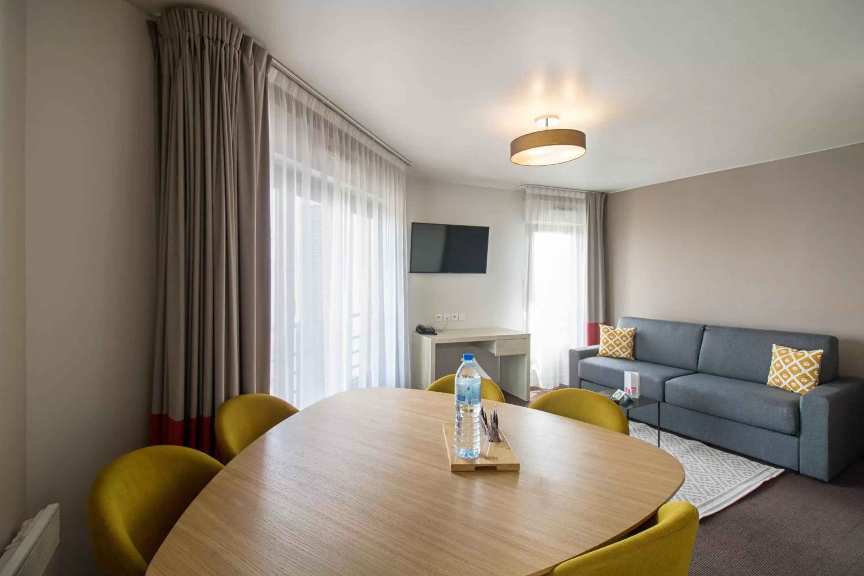 Living room, Seating Area in Appart'City Confort Paris Villejuif (Ex Park&Suites)