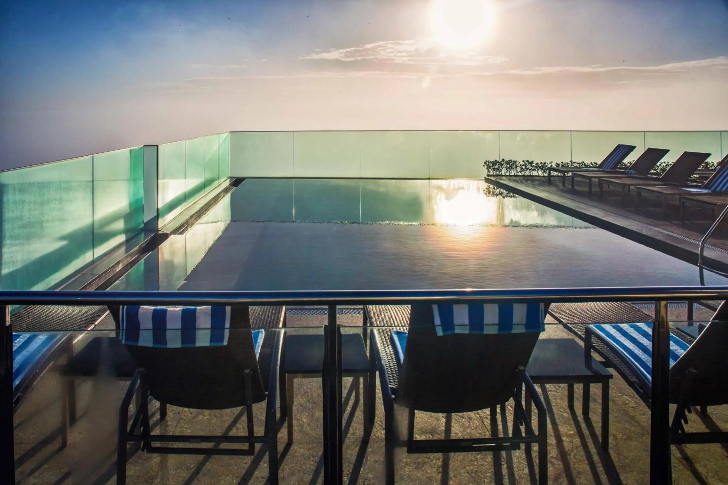 Balcony/Terrace, Swimming Pool in Miramar Hotel By Windsor