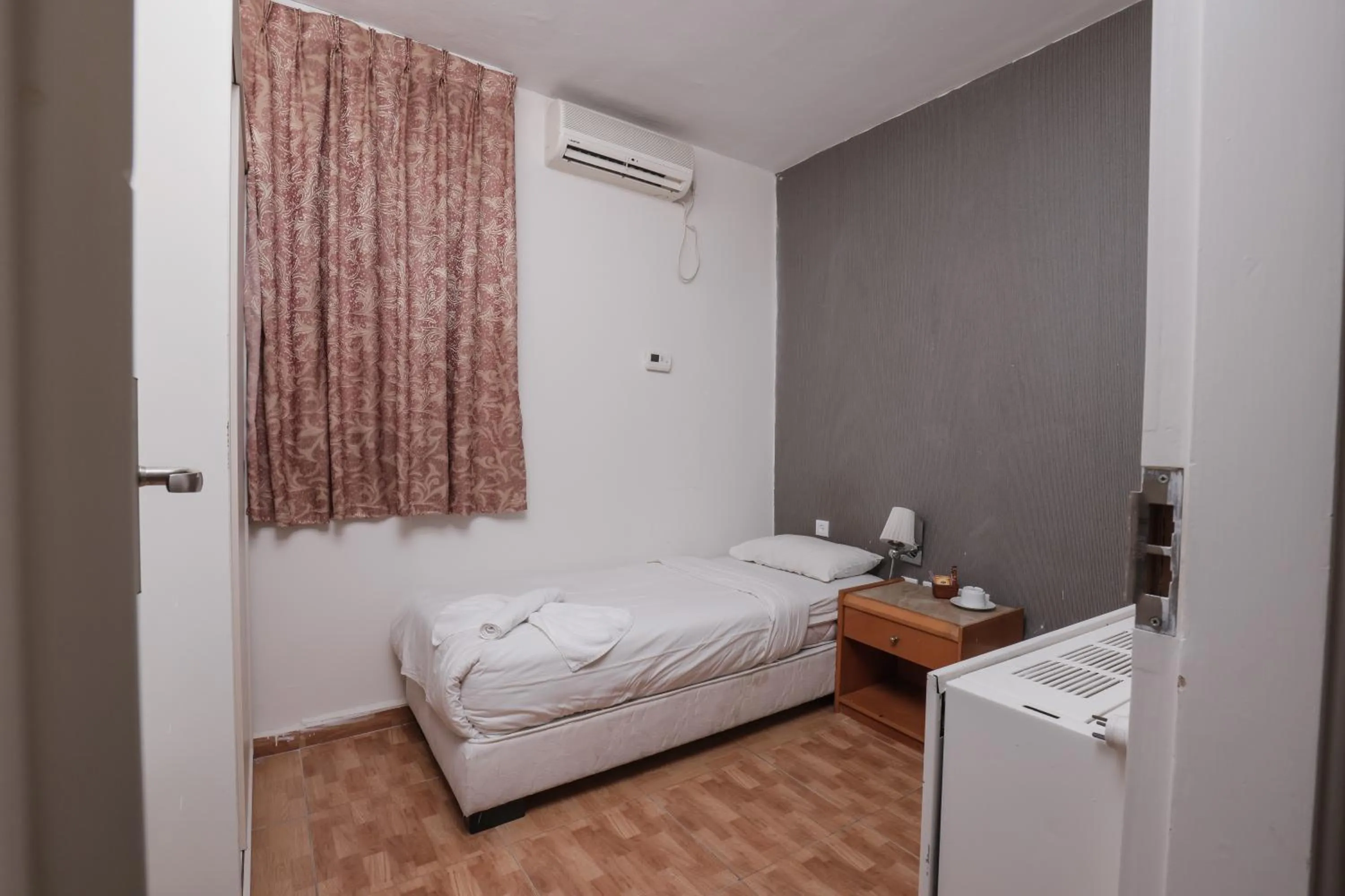 Bedroom, Bed in Tabar Hotel