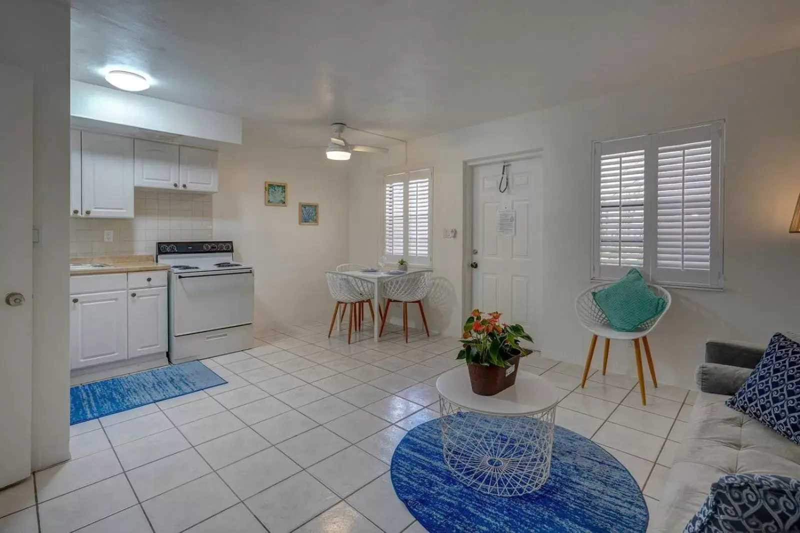 Kitchen or kitchenette, Kitchen/Kitchenette in Sea Garden by the Sea