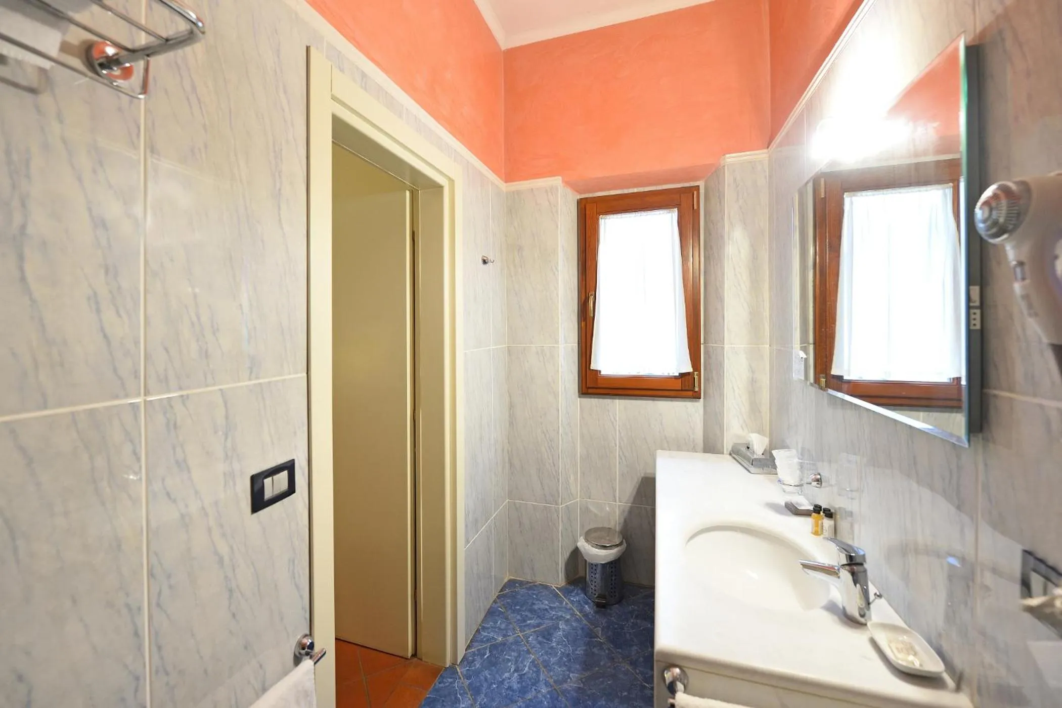 Bathroom in Relais La Corte di Cloris