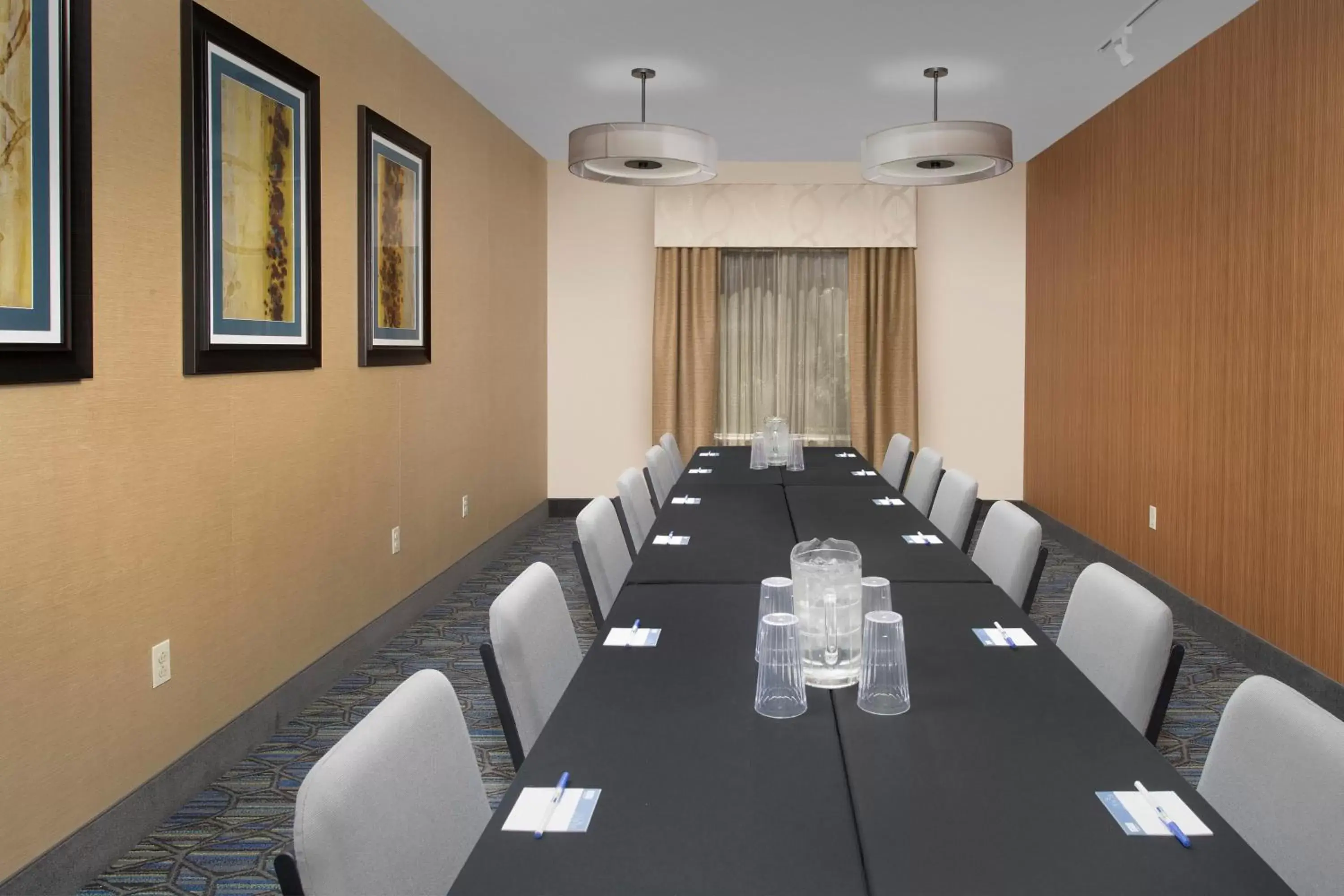 Meeting/conference room in Holiday Inn Express & Suites by IHG Chambersburg, an IHG Hotel