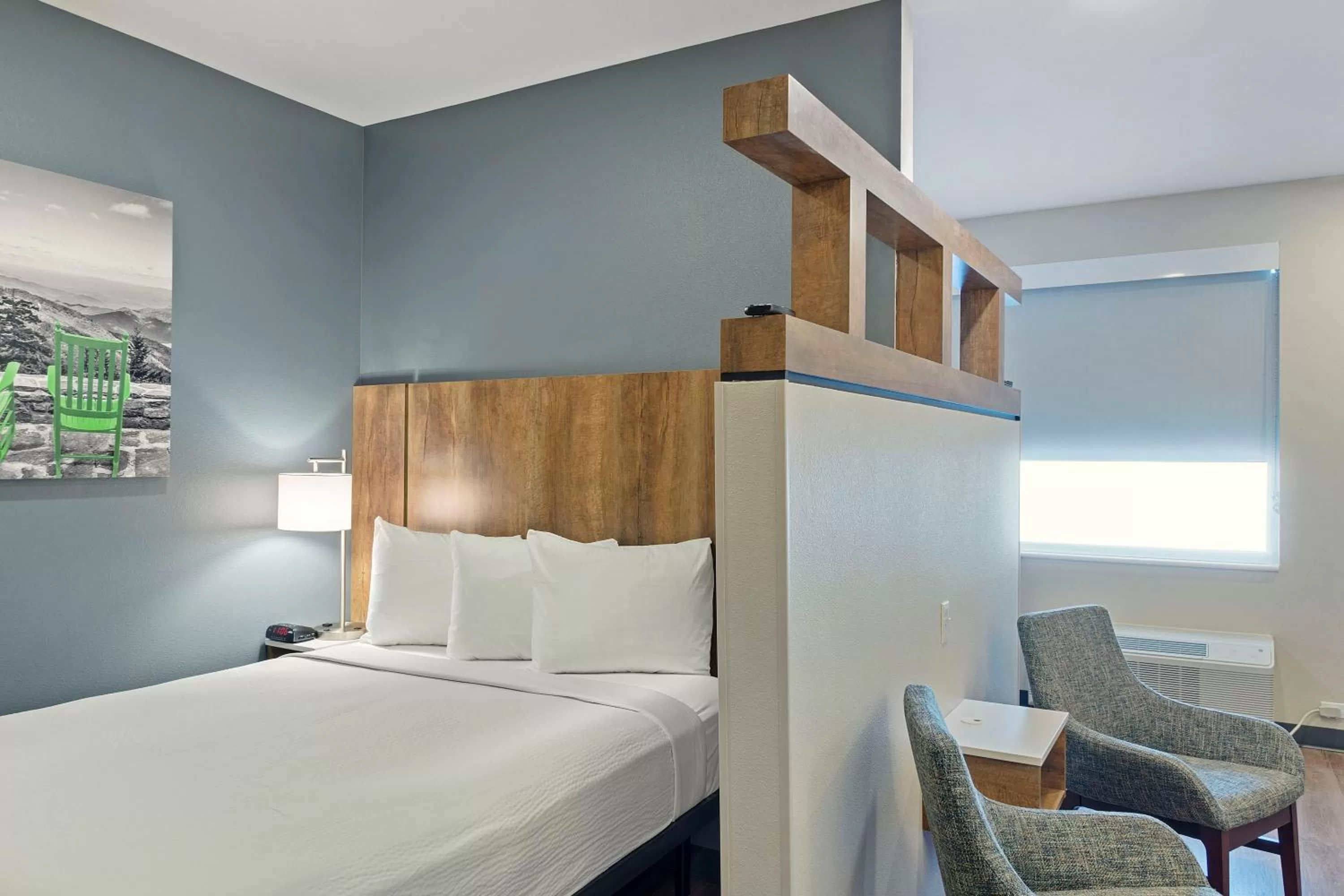 Bed in Extended Stay America Premier Suites - Phoenix - Chandler - Downtown