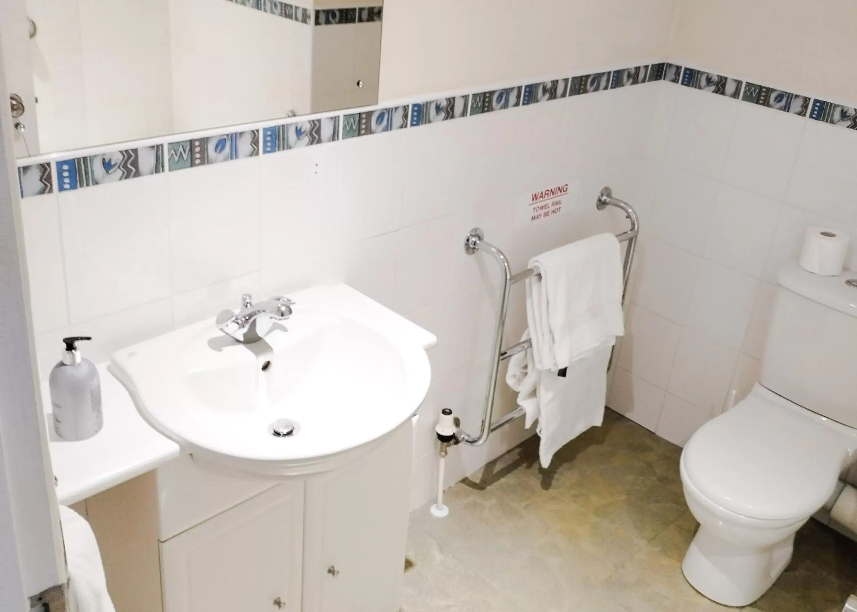 Bathroom in The Northwick Arms Hotel