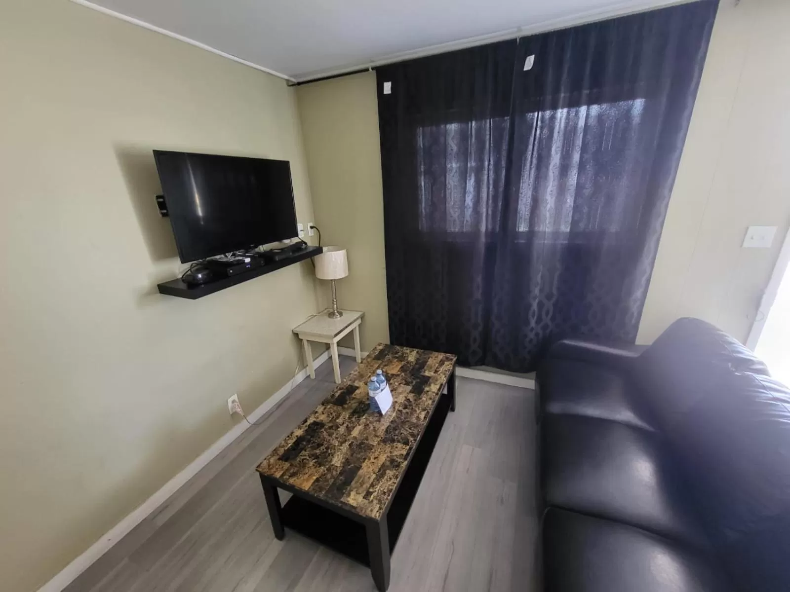 TV/Entertainment Center in Night Inn Grand Forks