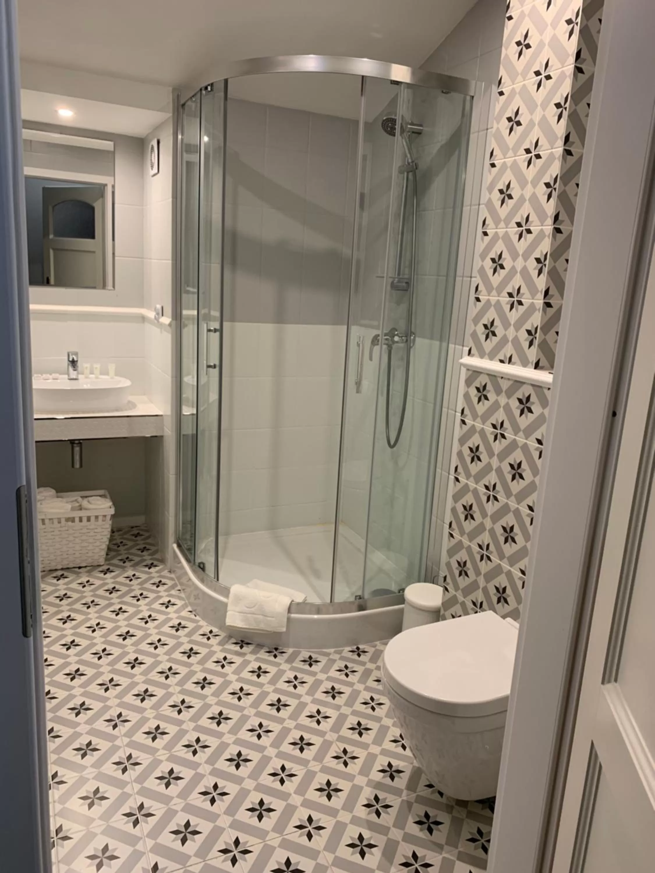 Bathroom in Pod Platanem Gliwice