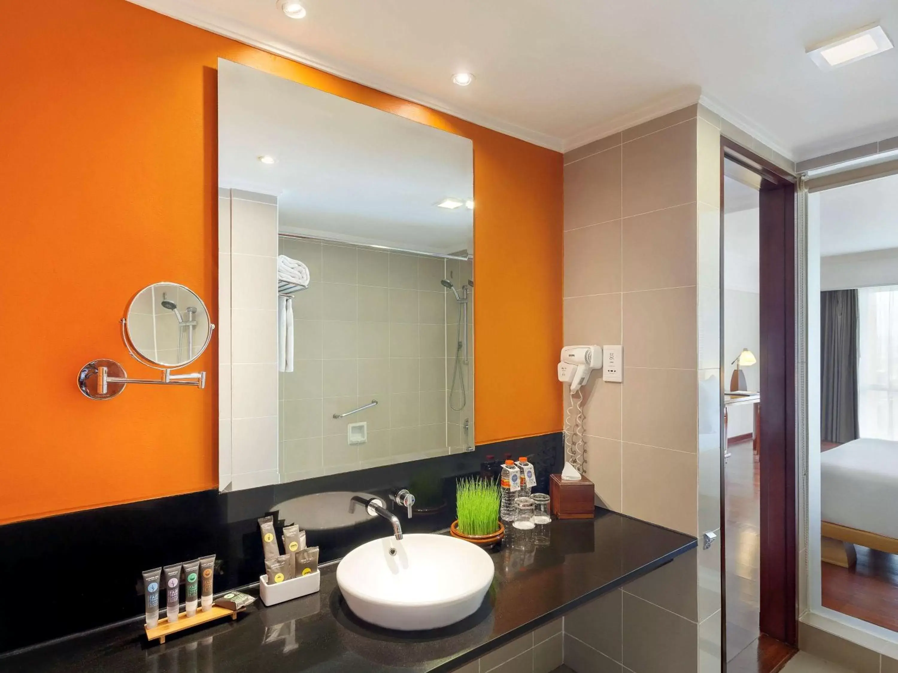Photo of the whole room, Bathroom in Novotel Semarang - GeNose Ready, CHSE Certified