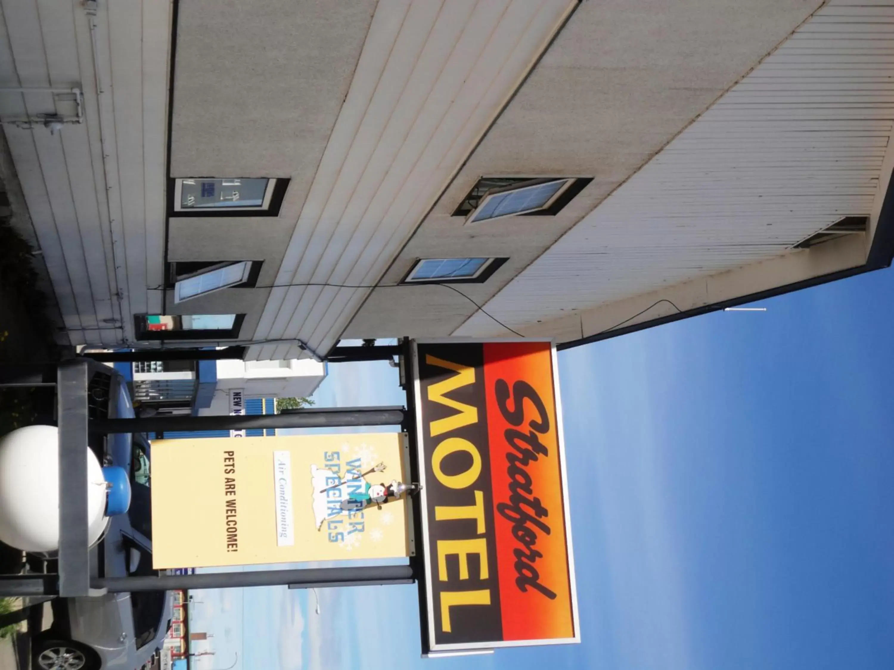 Facade/entrance, Property Building in Stratford Motel