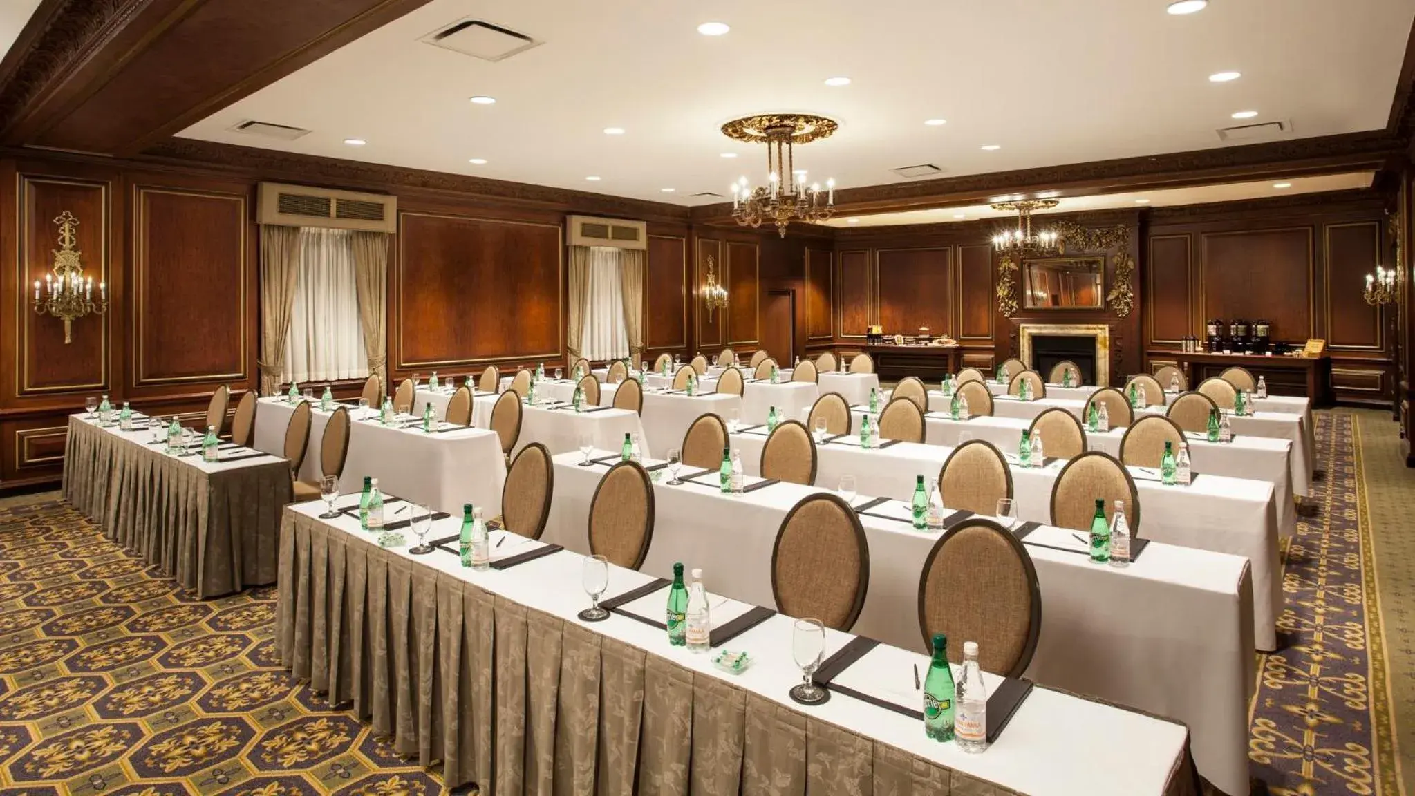 Meeting/conference room in Boston Omni Parker House Hotel